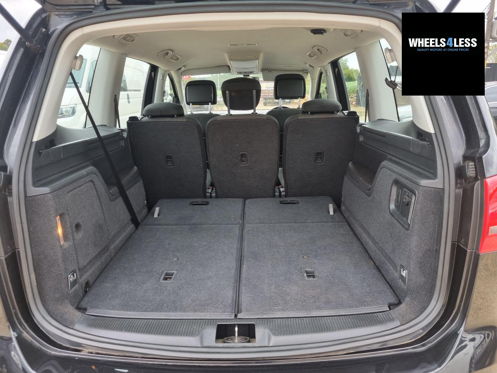 Volkswagen Sharan 2.0 TDI BlueMotion Tech SE Euro 5 (s/s) 5dr