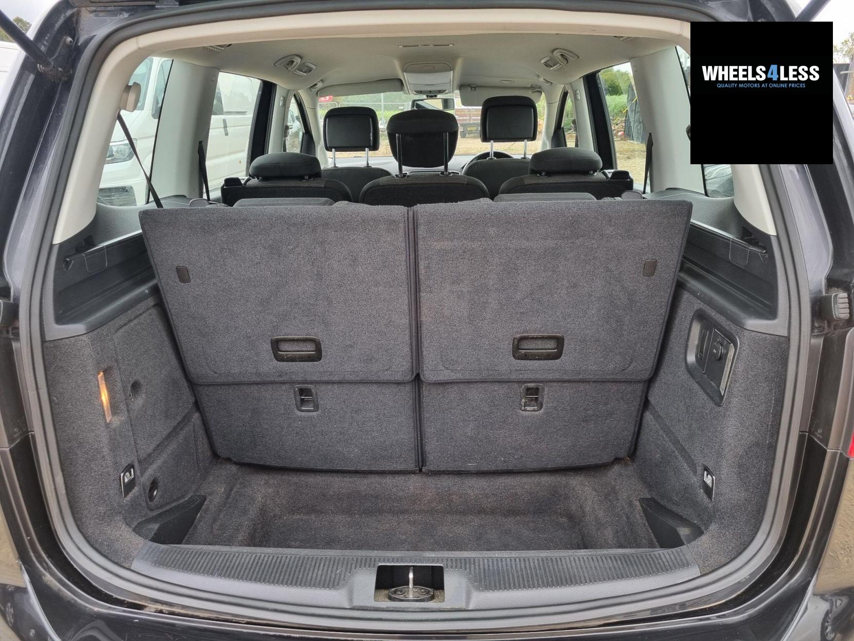 Volkswagen Sharan 2.0 TDI BlueMotion Tech SE Euro 5 (s/s) 5dr