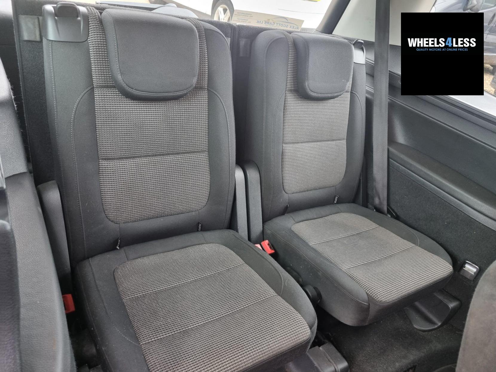 Volkswagen Sharan 2.0 TDI BlueMotion Tech SE Euro 5 (s/s) 5dr