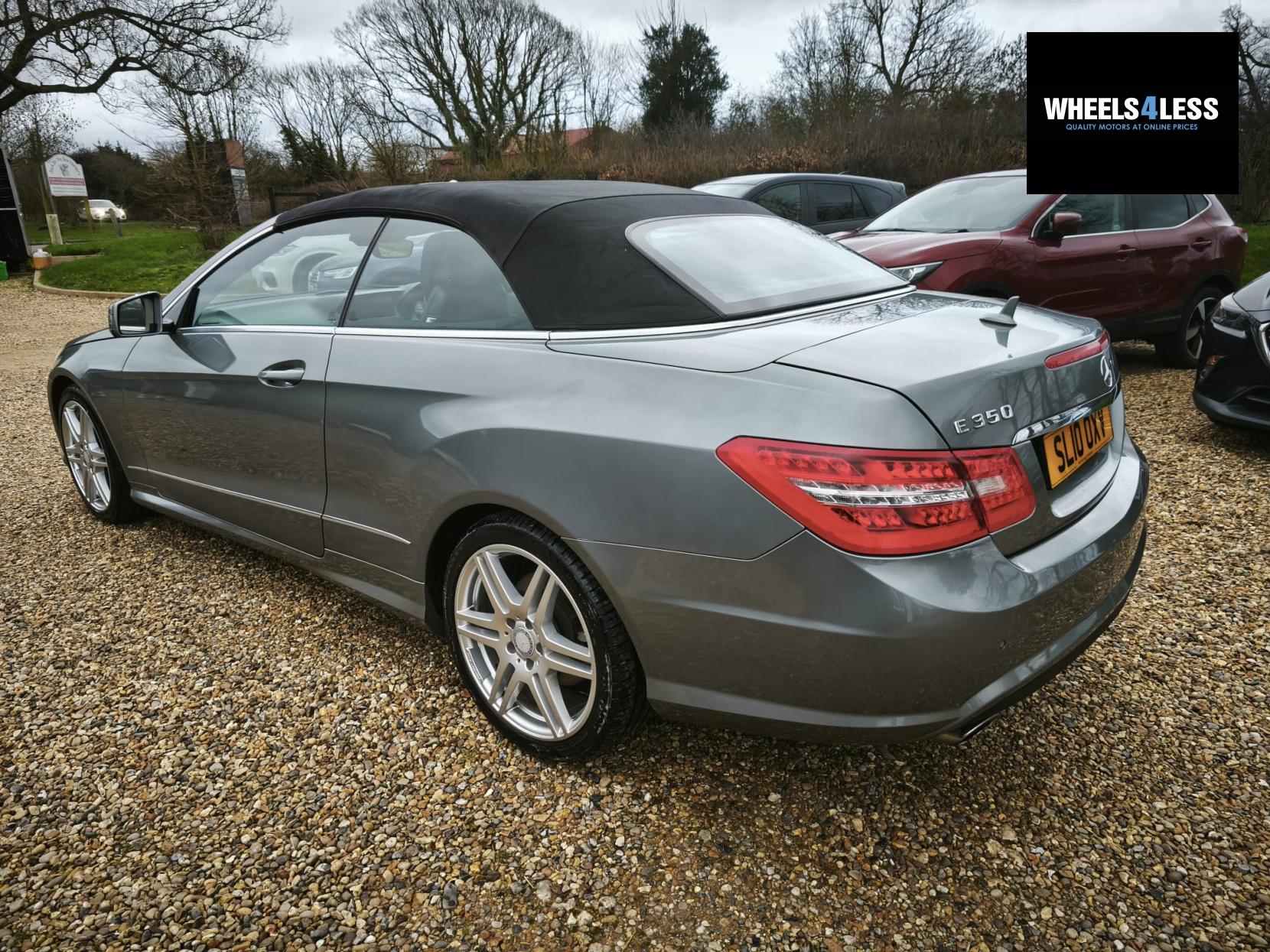 Mercedes-Benz E Class 3.0 E350 CDI V6 BlueEfficiency Sport Cabriolet 2dr Diesel G-Tronic Euro 5 (231 ps)
