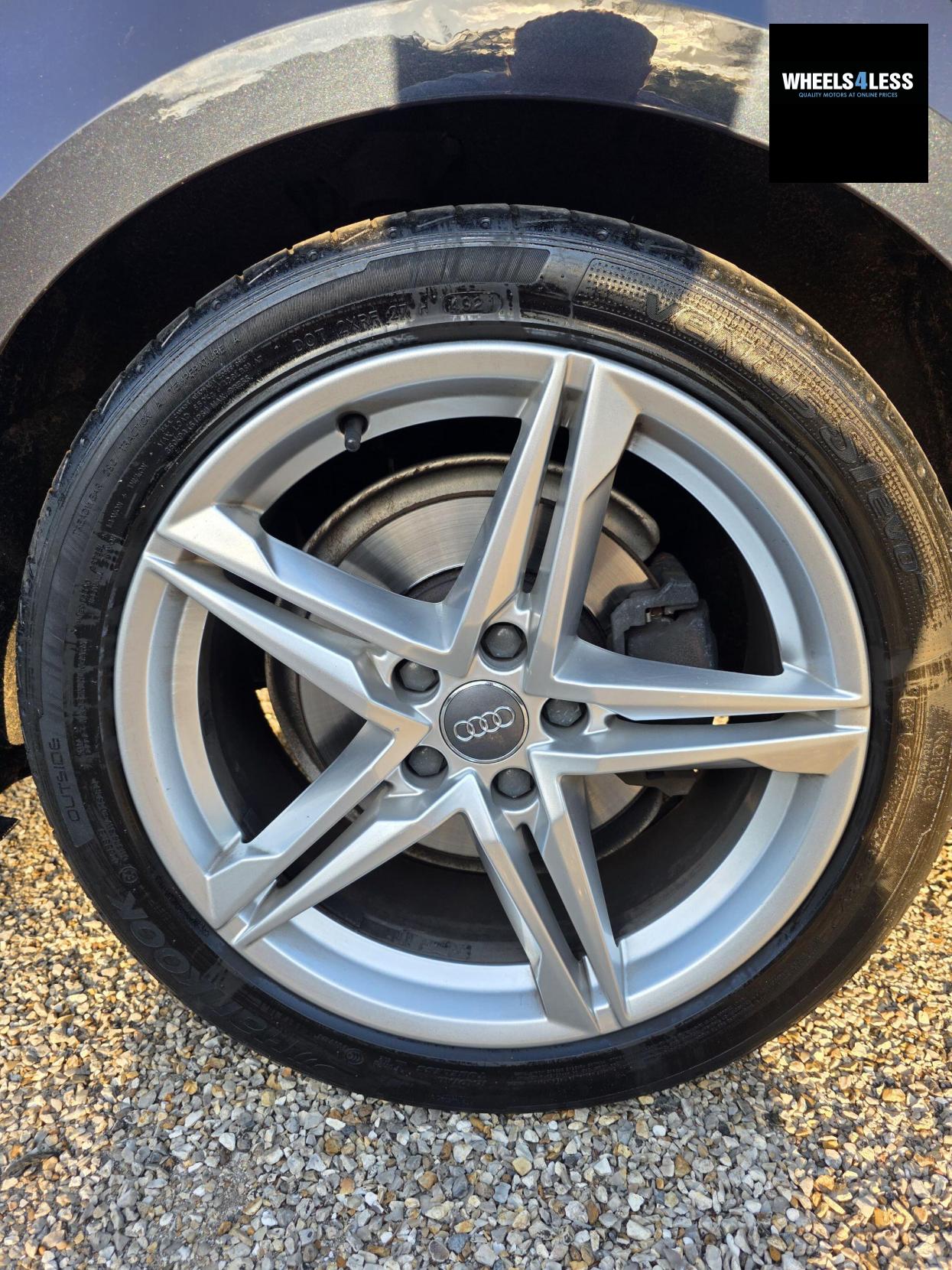 Audi A4 Avant 2.0 TDI S line Euro 6 (s/s) 5dr