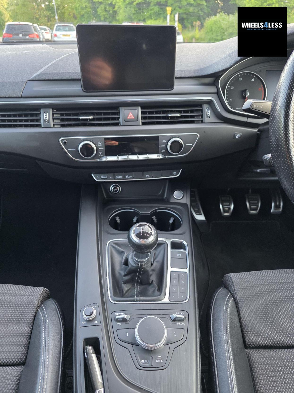 Audi A4 Avant 2.0 TDI S line Euro 6 (s/s) 5dr