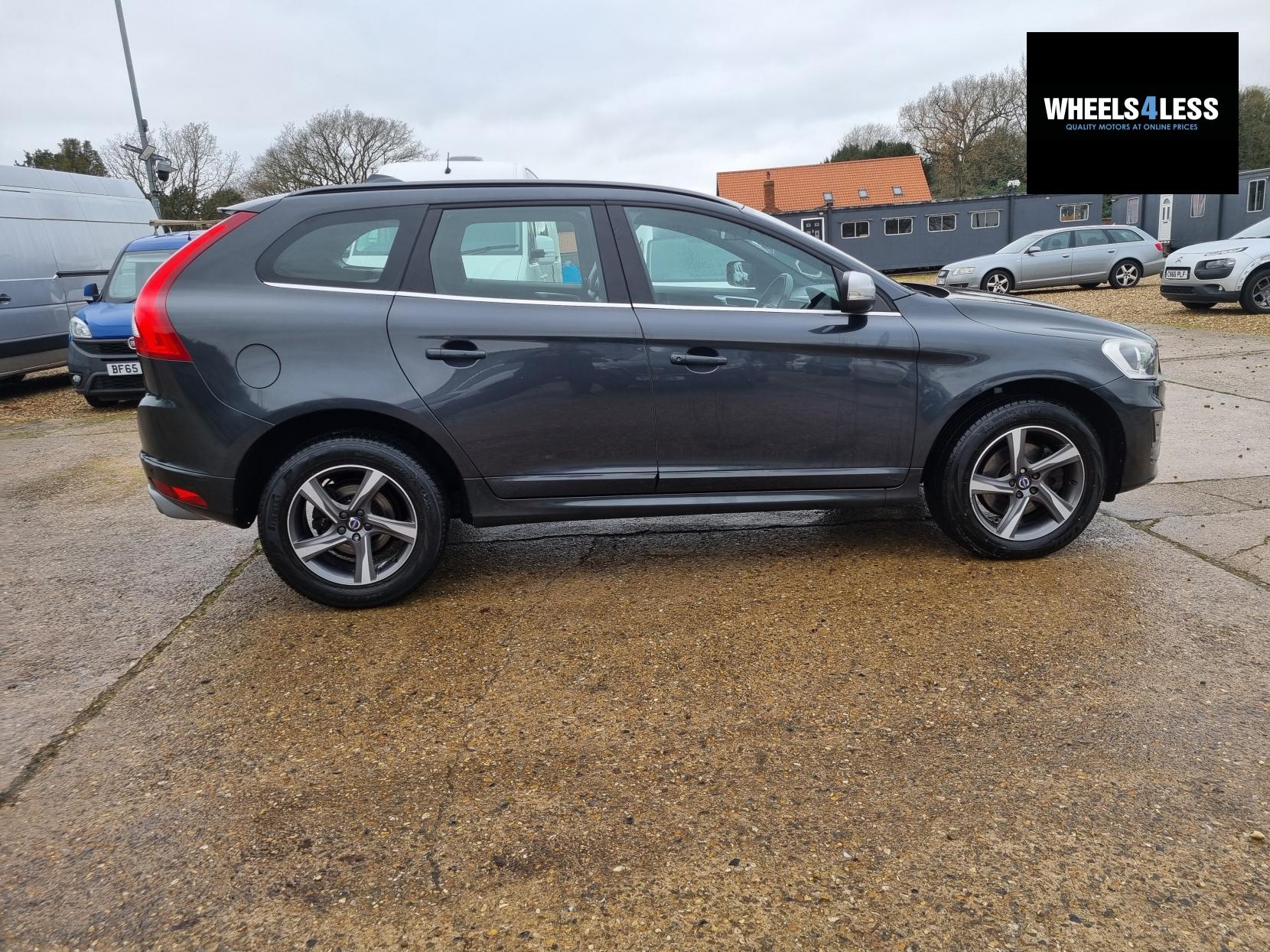 Volvo XC60 2.0 D4 R-Design Nav SUV 5dr Diesel Manual Euro 6 (s/s) (181 ps)