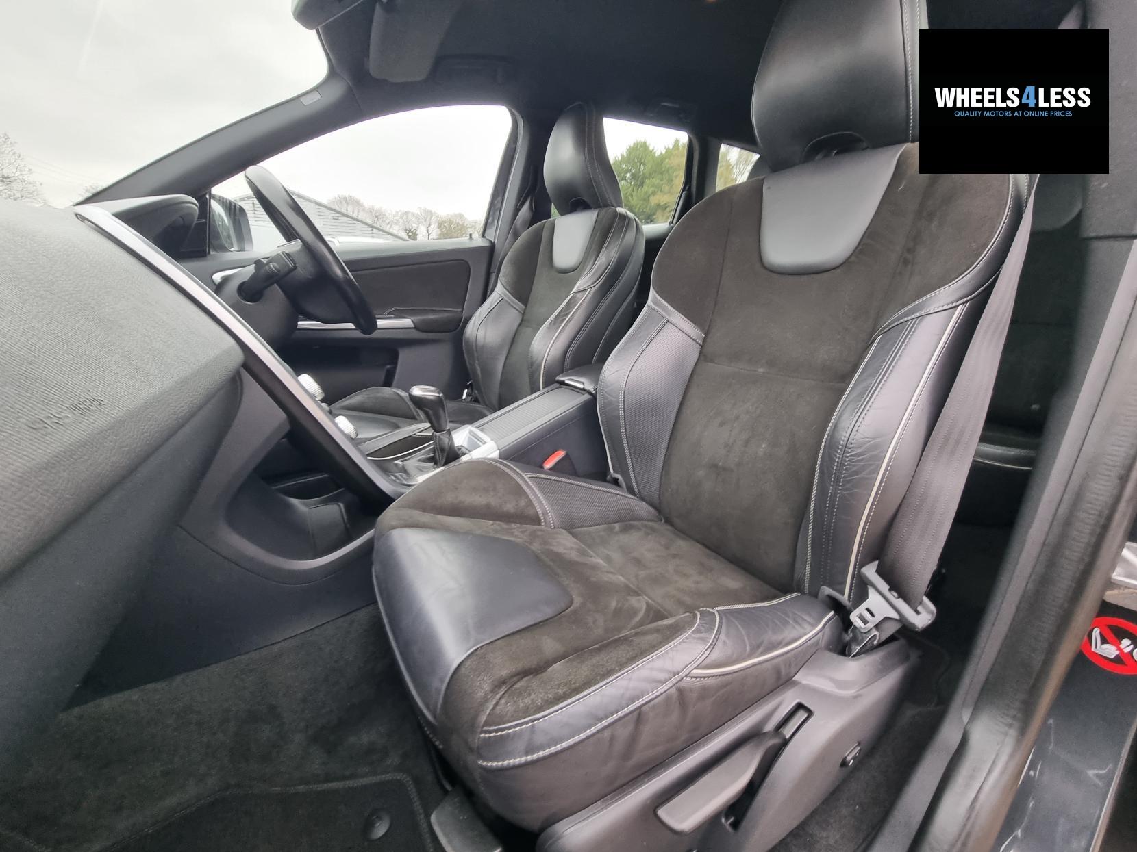 Volvo XC60 2.0 D4 R-Design Nav SUV 5dr Diesel Manual Euro 6 (s/s) (181 ps)