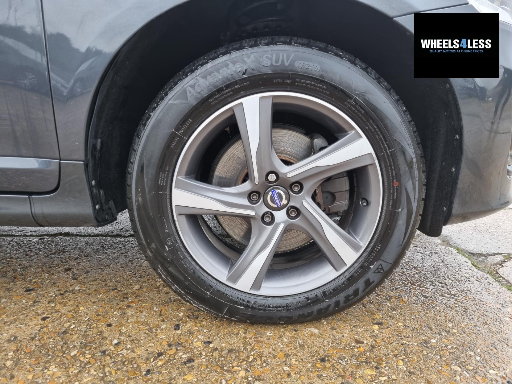 Volvo XC60 2.0 D4 R-Design Nav SUV 5dr Diesel Manual Euro 6 (s/s) (181 ps)