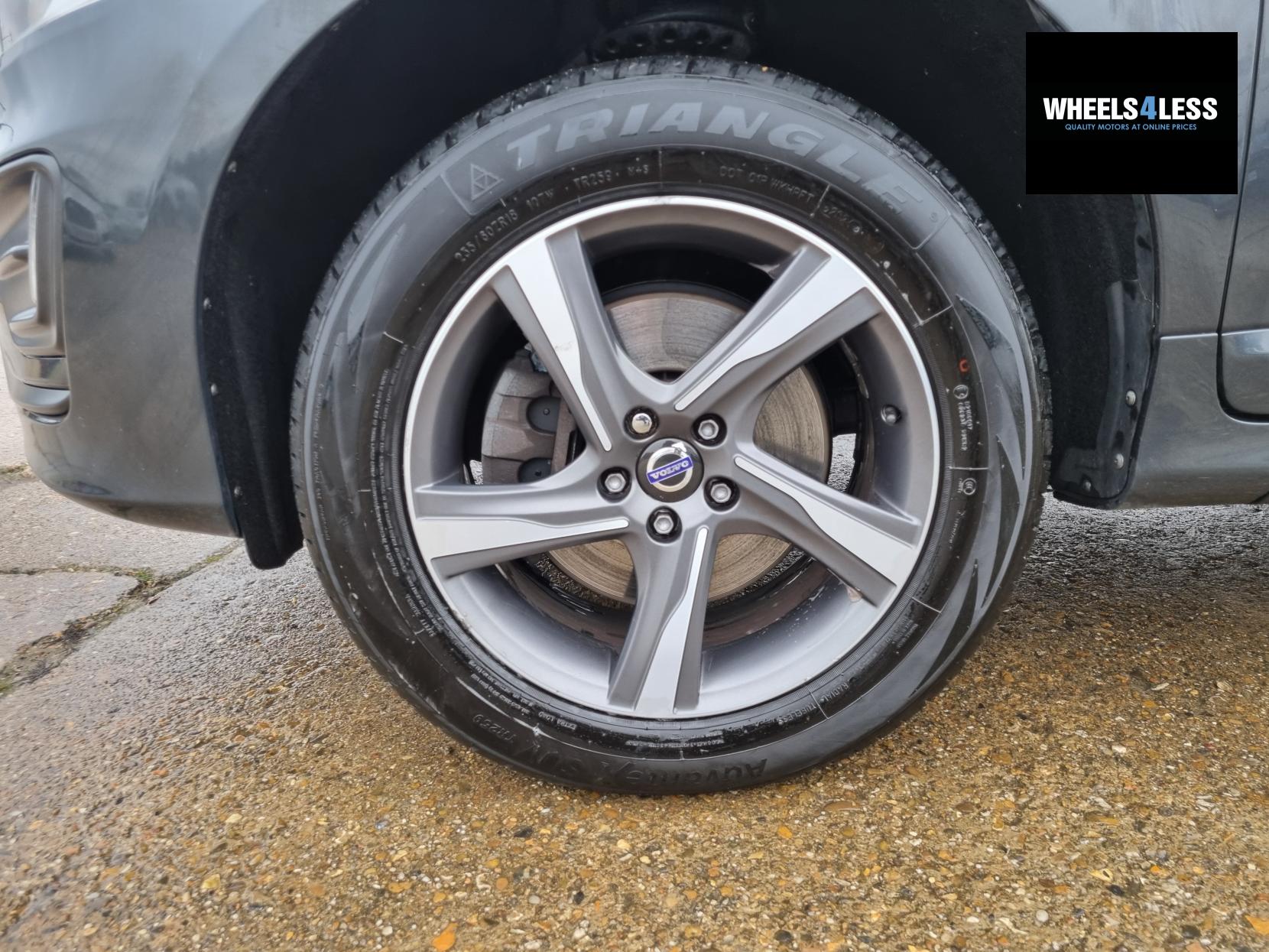 Volvo XC60 2.0 D4 R-Design Nav SUV 5dr Diesel Manual Euro 6 (s/s) (181 ps)