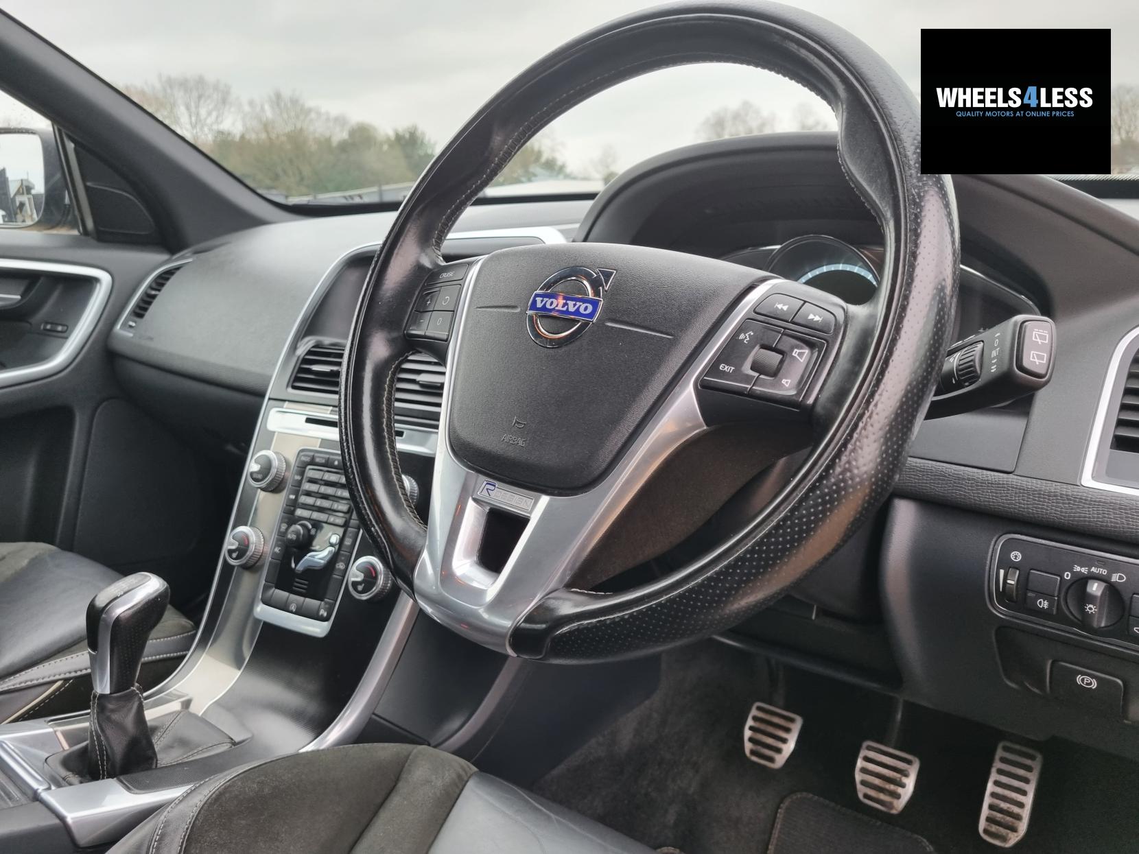 Volvo XC60 2.0 D4 R-Design Nav SUV 5dr Diesel Manual Euro 6 (s/s) (181 ps)