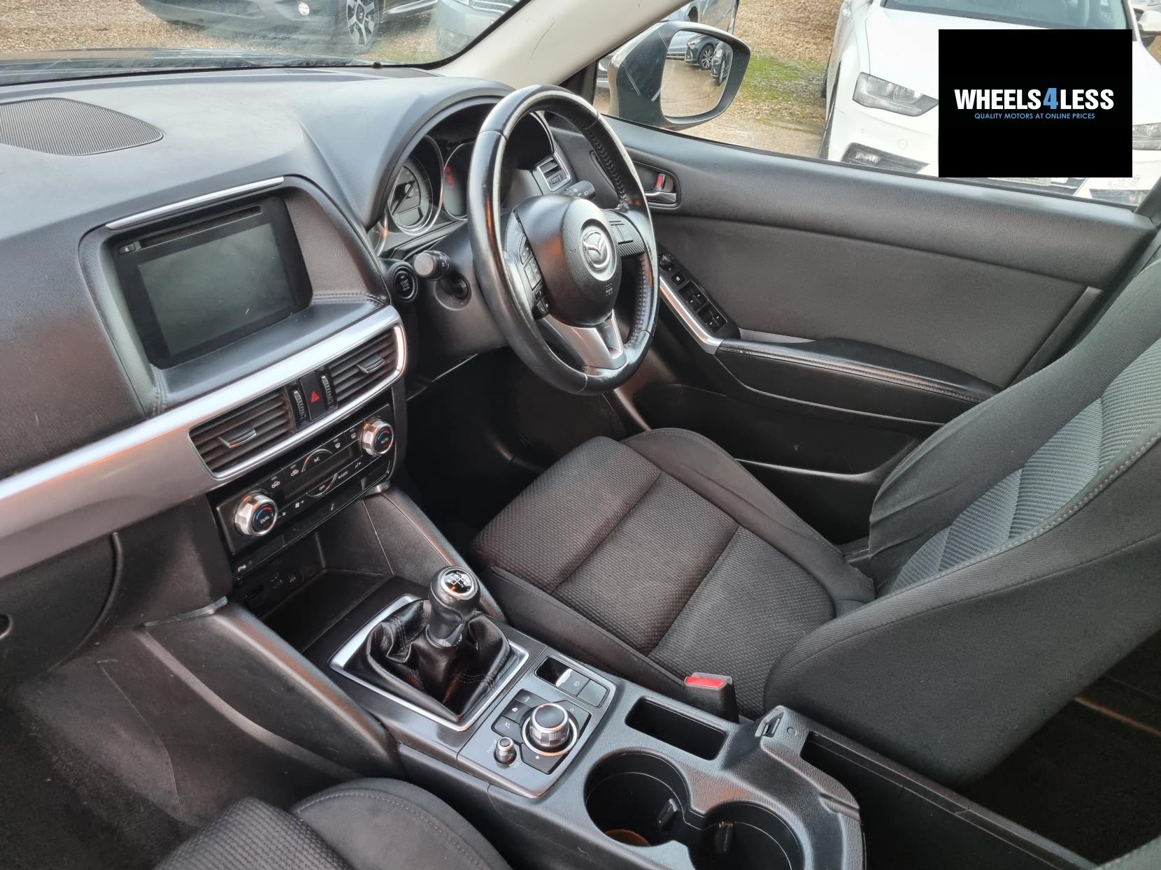 Mazda CX-5 2.0 SKYACTIV-G SE-L Nav SUV 5dr Petrol Manual Euro 6 (s/s) (165 ps)