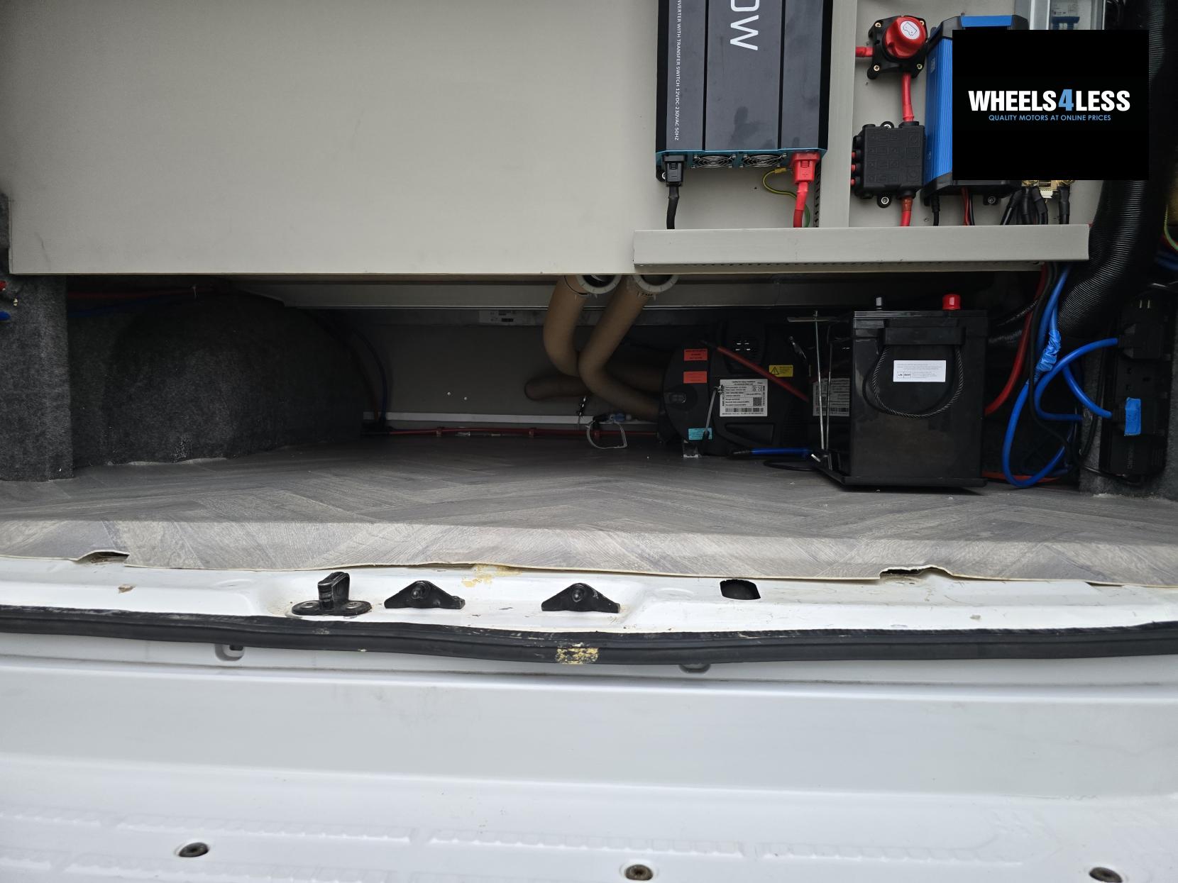 Volkswagen Crafter 2.0 TDI CR35 BlueMotion Tech Trendline Panel Van 5dr Diesel Manual FWD LWB High Roof Euro 6 (s/s) (102 ps)