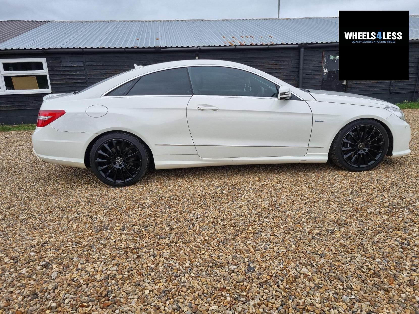 Mercedes-Benz E Class 3.0 E350 CDI V6 BlueEfficiency Sport G-Tronic Euro 5 2dr