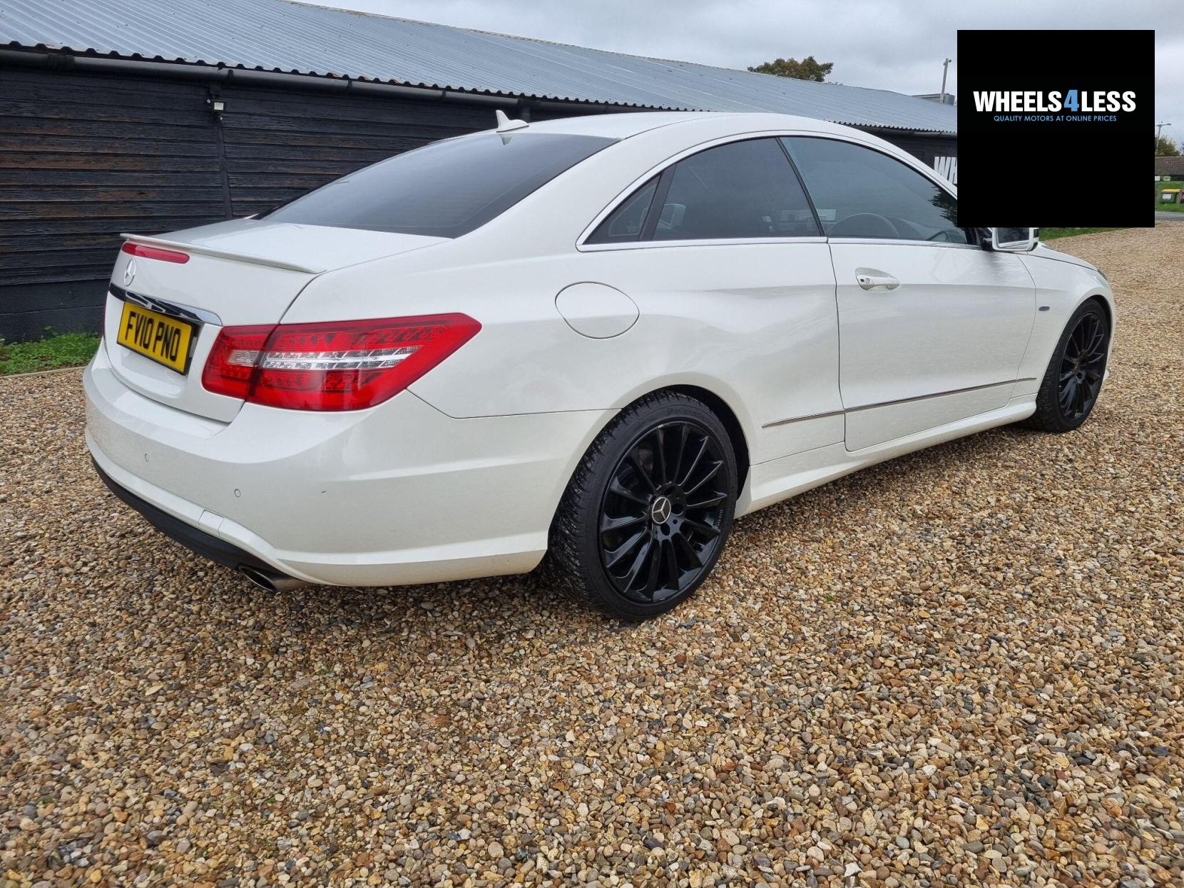 Mercedes-Benz E Class 3.0 E350 CDI V6 BlueEfficiency Sport G-Tronic Euro 5 2dr