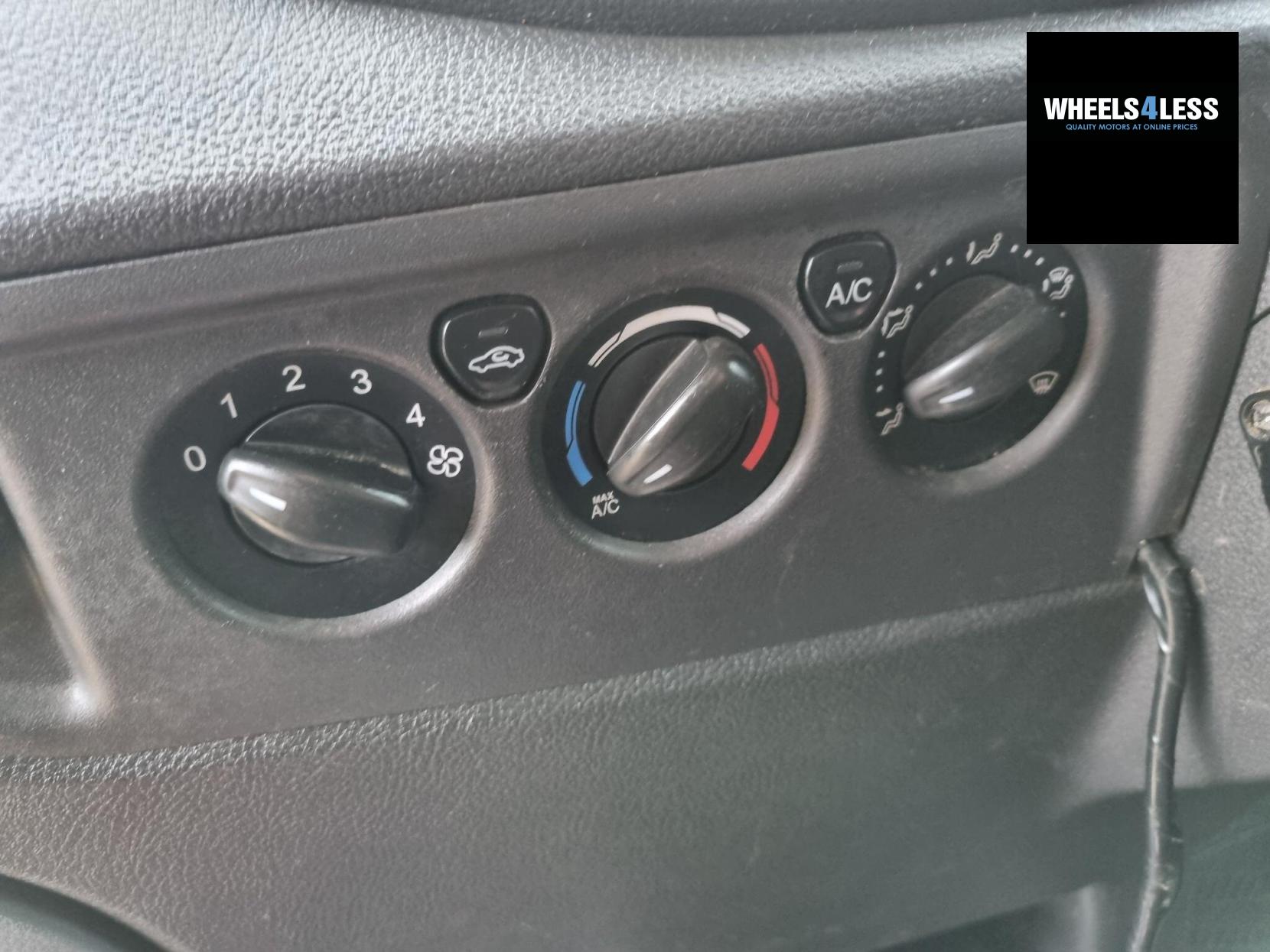 Ford Transit 2.2 TDCi 350 HDT RWD L4 H3 Euro 5 5dr