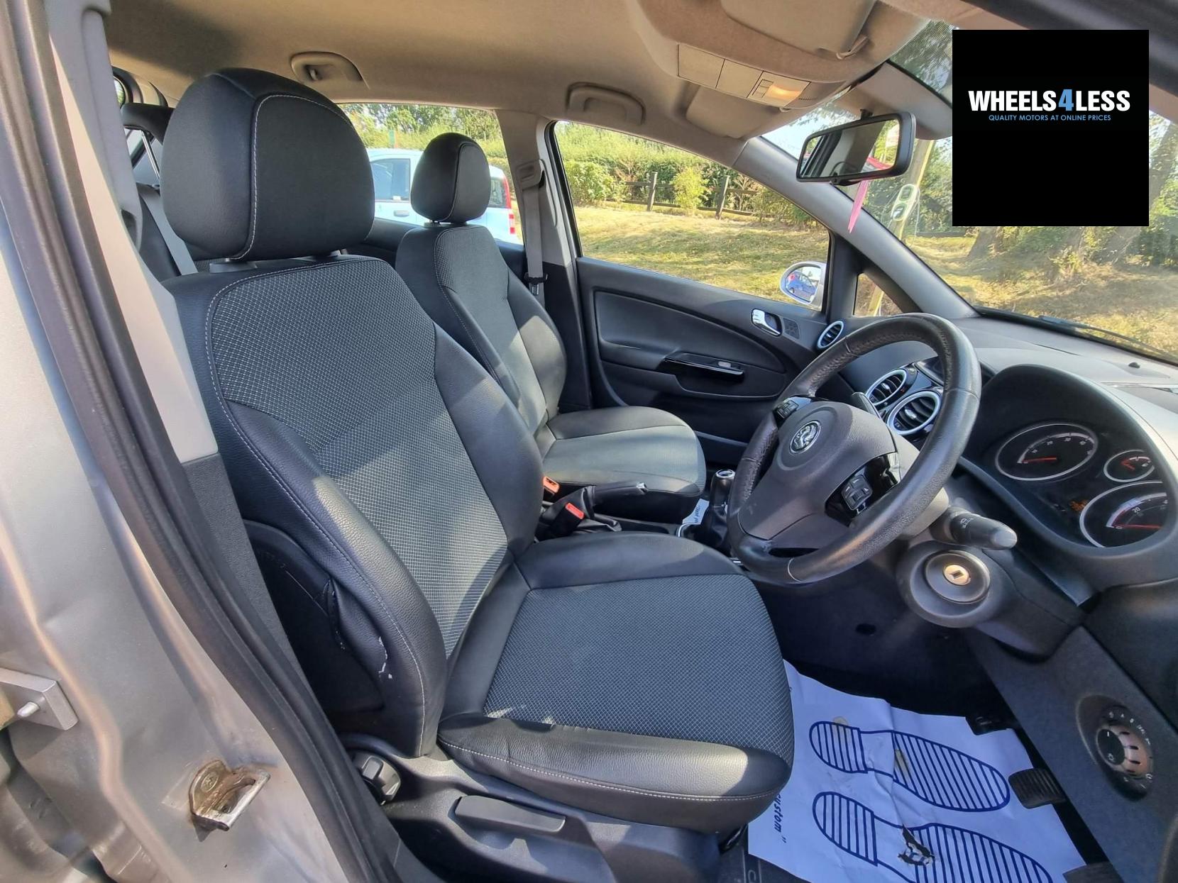 Vauxhall Corsa 1.4i 16v Design 5dr (a/c)