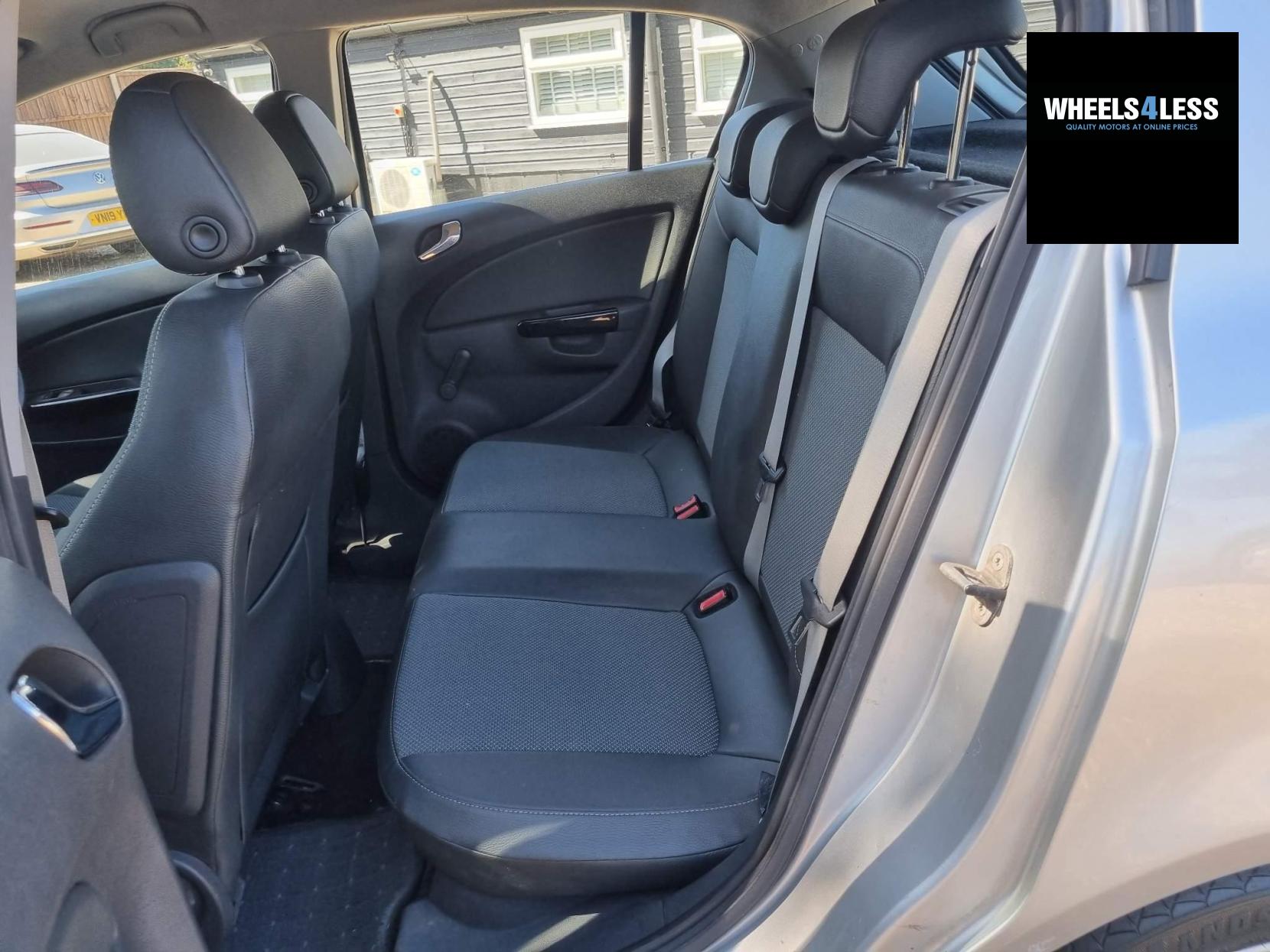 Vauxhall Corsa 1.4i 16v Design 5dr (a/c)