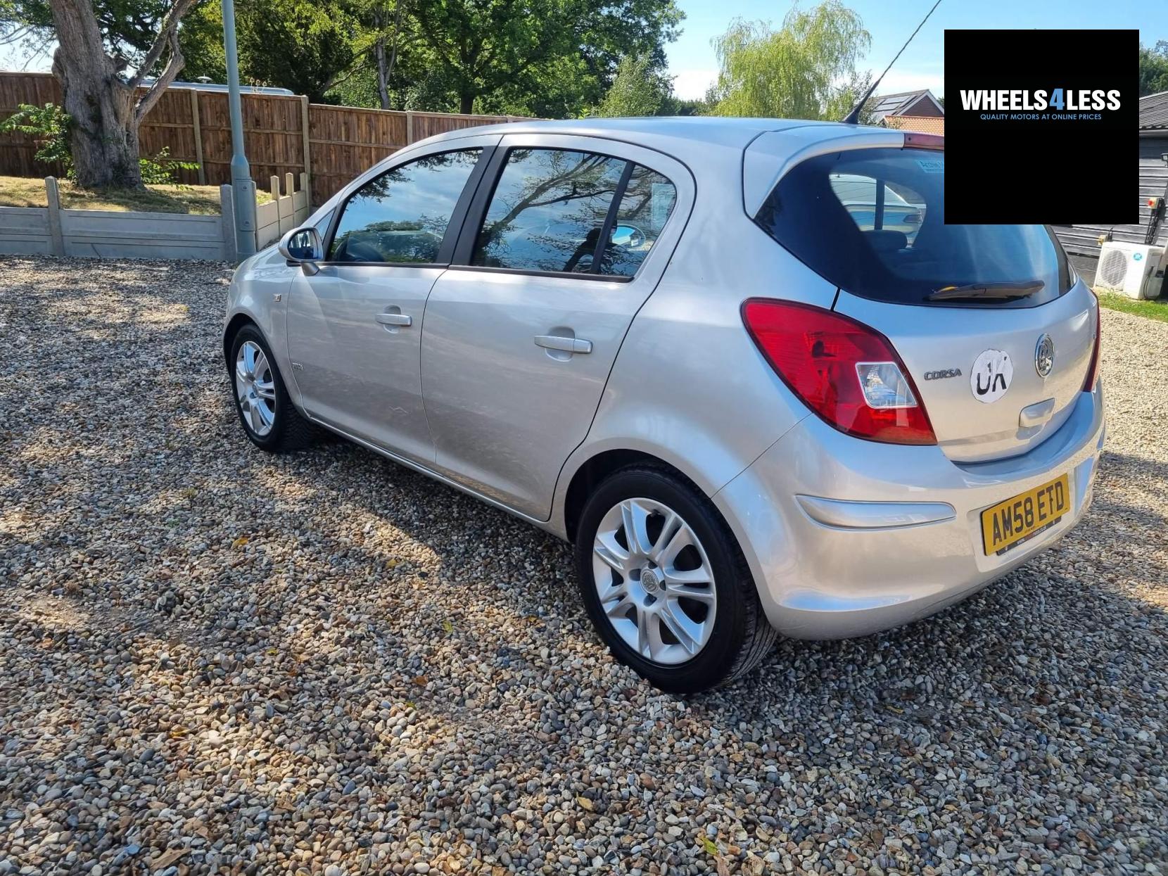 Vauxhall Corsa 1.4i 16v Design 5dr (a/c)
