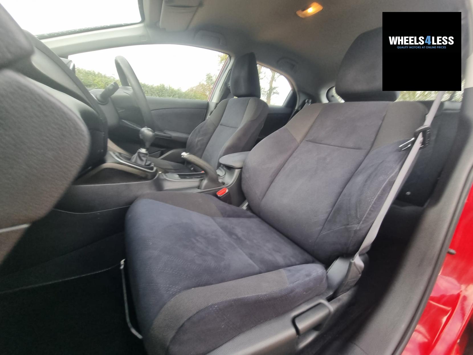 Honda Civic 1.4 i-VTEC SE Hatchback 5dr Petrol Manual Euro 5 (s/s) (100 ps)