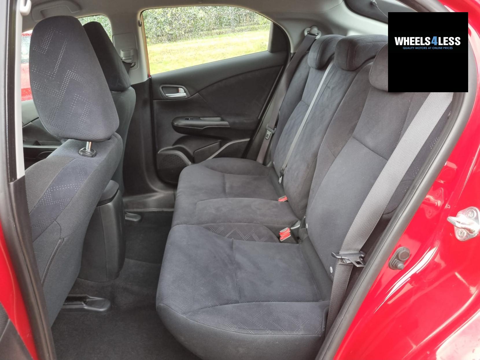 Honda Civic 1.4 i-VTEC SE Hatchback 5dr Petrol Manual Euro 5 (s/s) (100 ps)