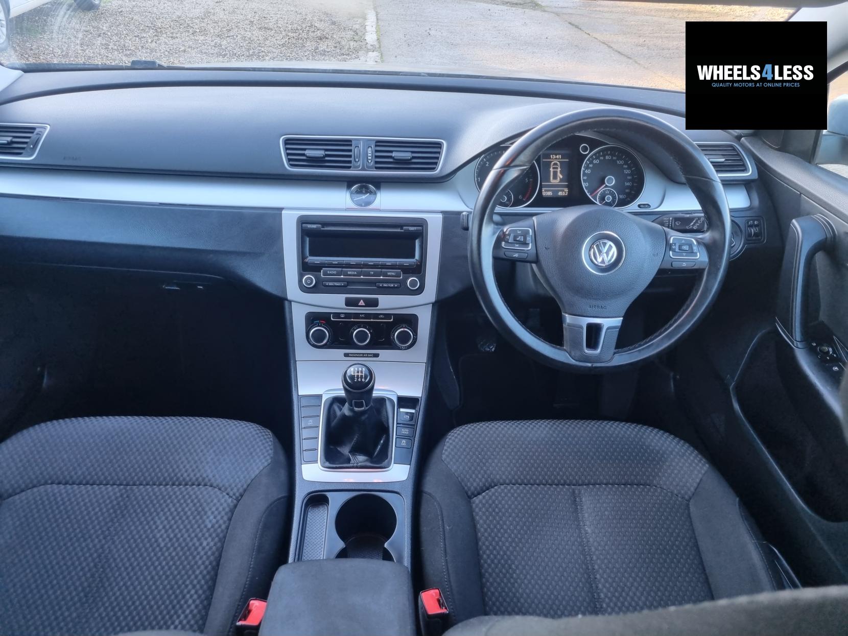 Volkswagen Passat 1.6 TDI BlueMotion Tech S Estate 5dr Diesel Manual Euro 5 (s/s) (105 ps)