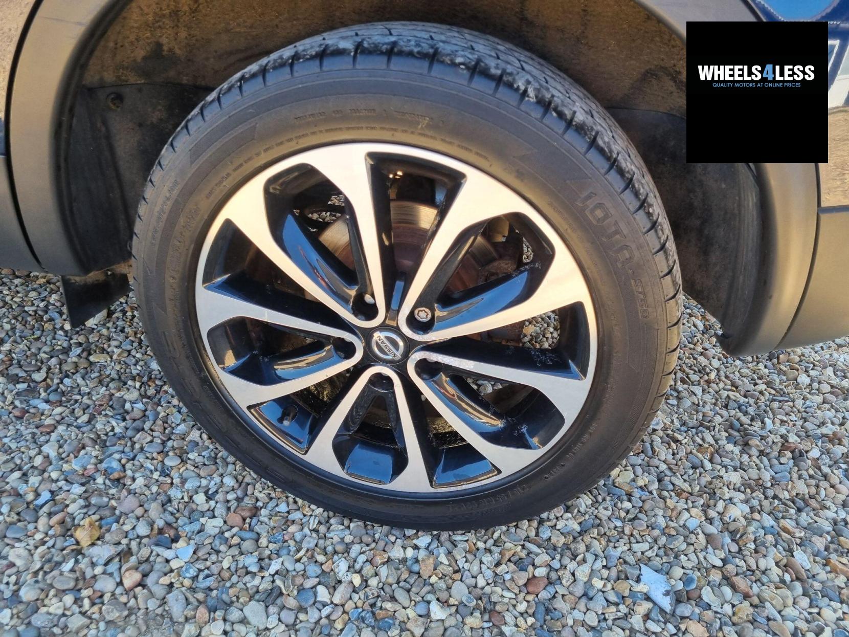 Nissan Qashqai 2.0 n-tec 2WD Euro 5 5dr