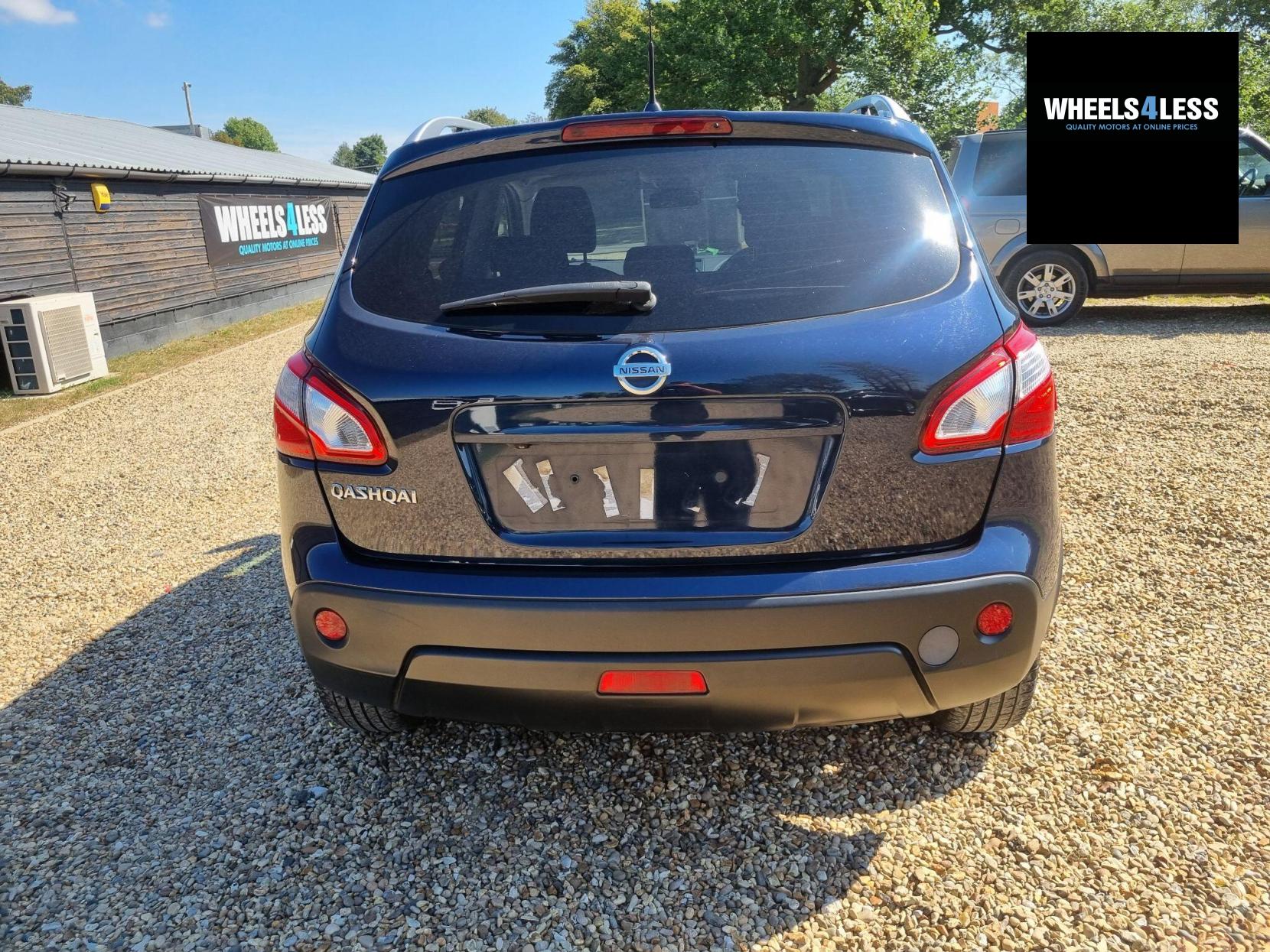 Nissan Qashqai 2.0 n-tec 2WD Euro 5 5dr
