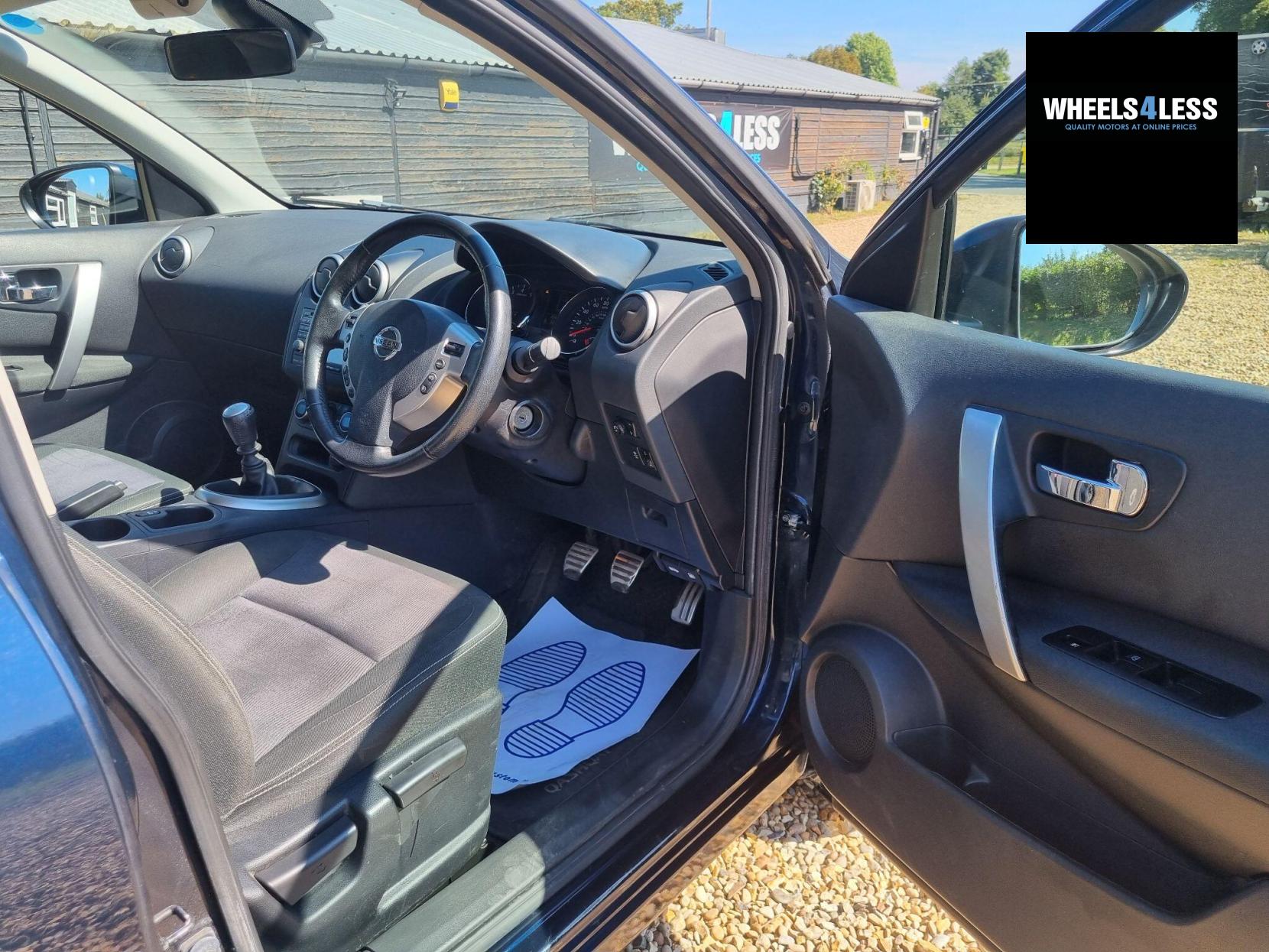 Nissan Qashqai 2.0 n-tec 2WD Euro 5 5dr