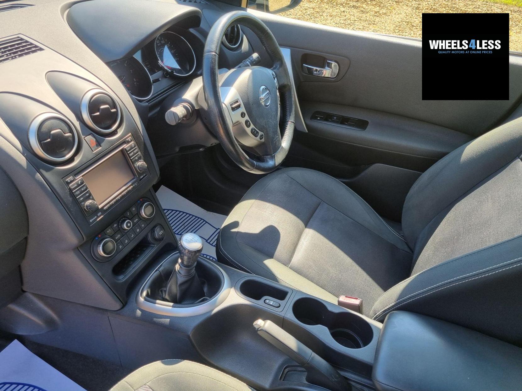 Nissan Qashqai 2.0 n-tec 2WD Euro 5 5dr