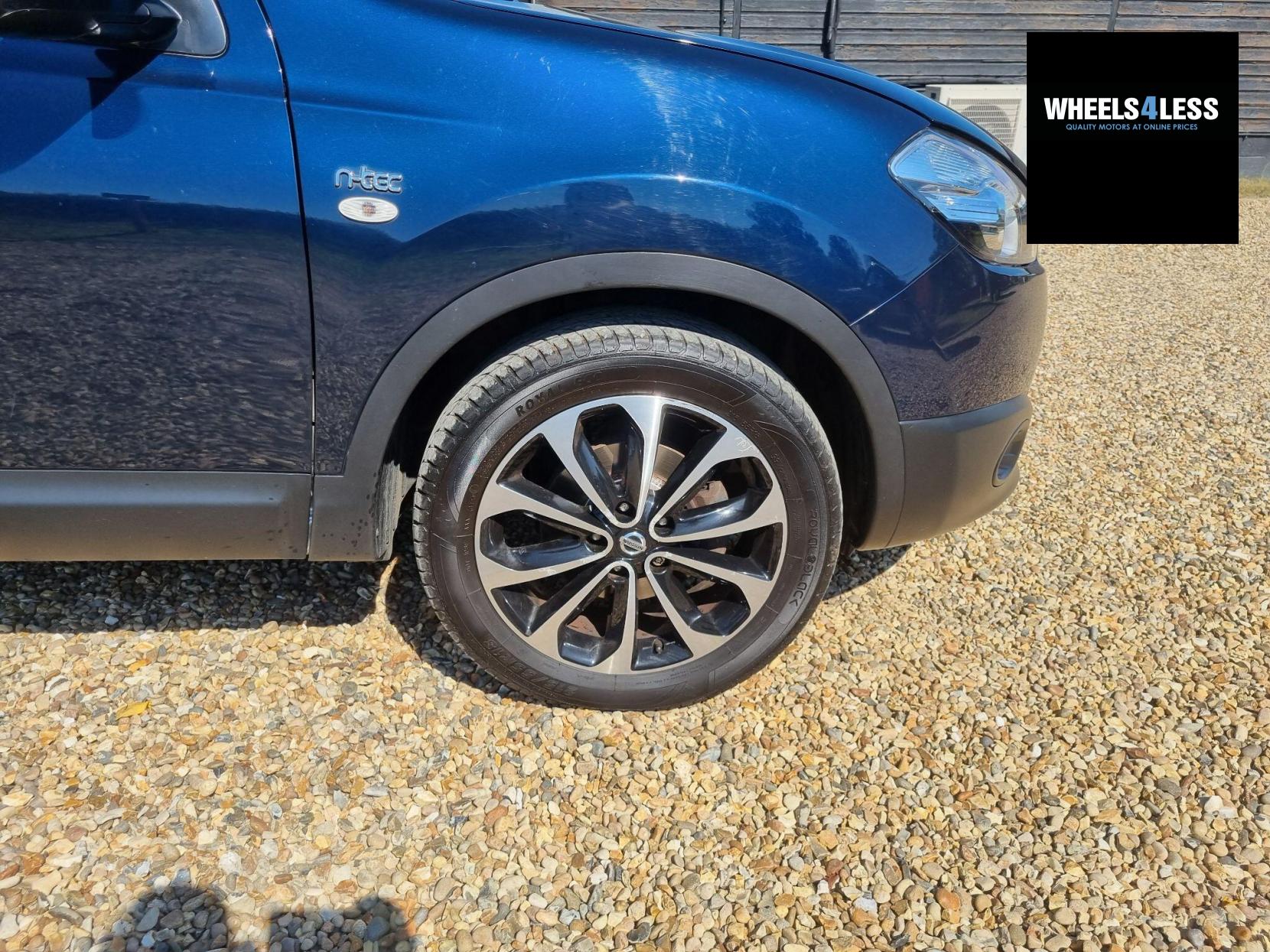 Nissan Qashqai 2.0 n-tec 2WD Euro 5 5dr