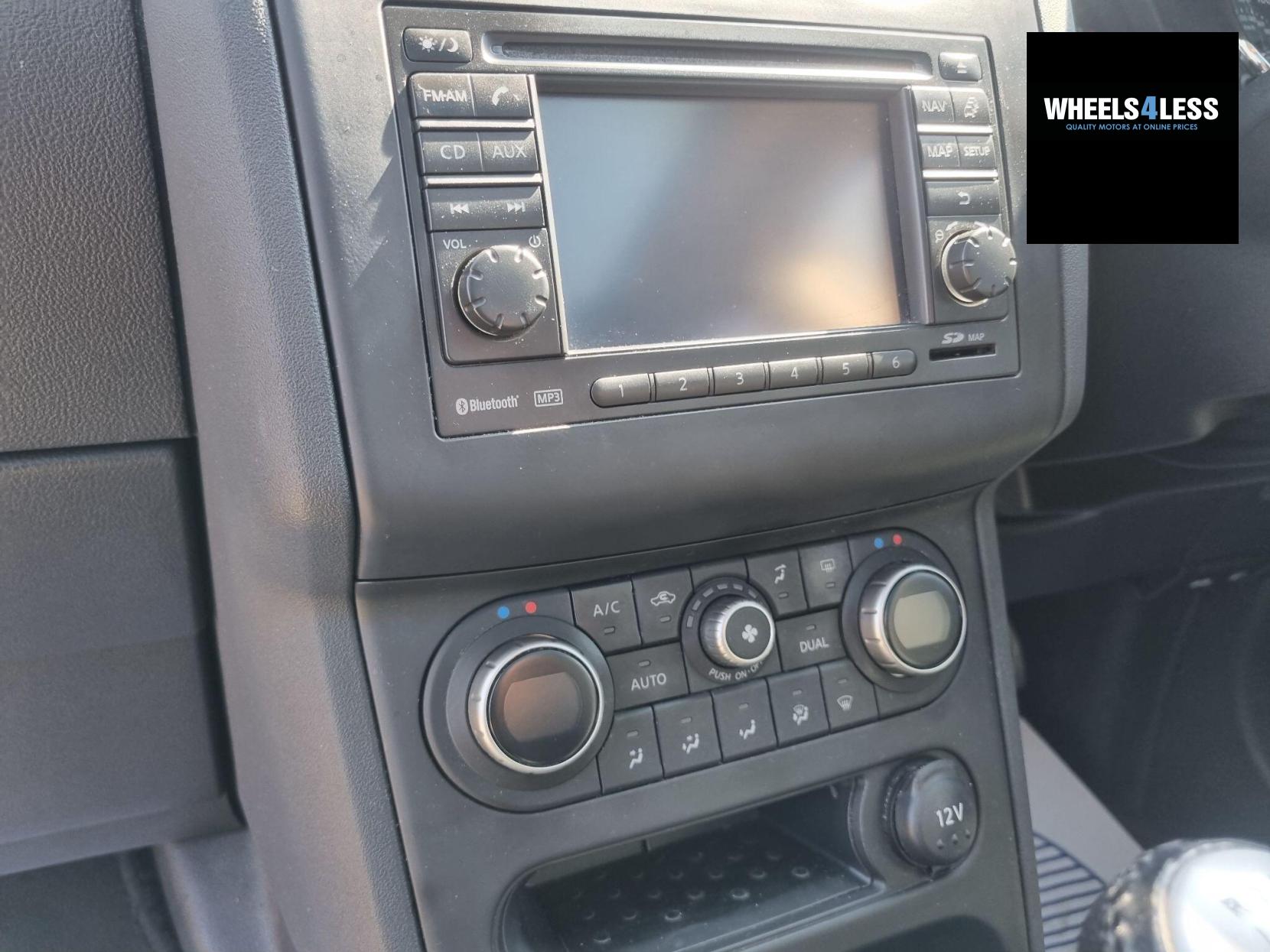 Nissan Qashqai 2.0 n-tec 2WD Euro 5 5dr