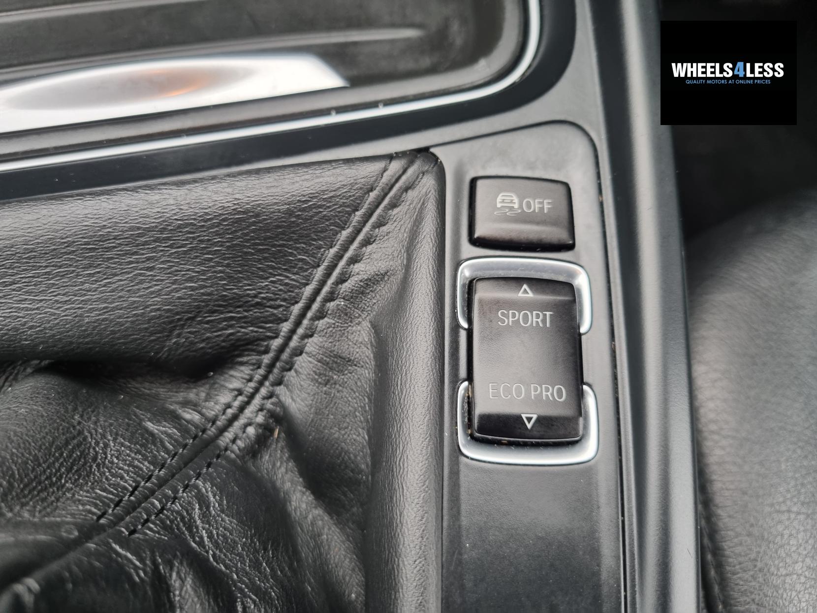 BMW 3 Series 2.0 320d ED EfficientDynamics Business Touring 5dr Diesel Manual Euro 5 (s/s) (163 ps)