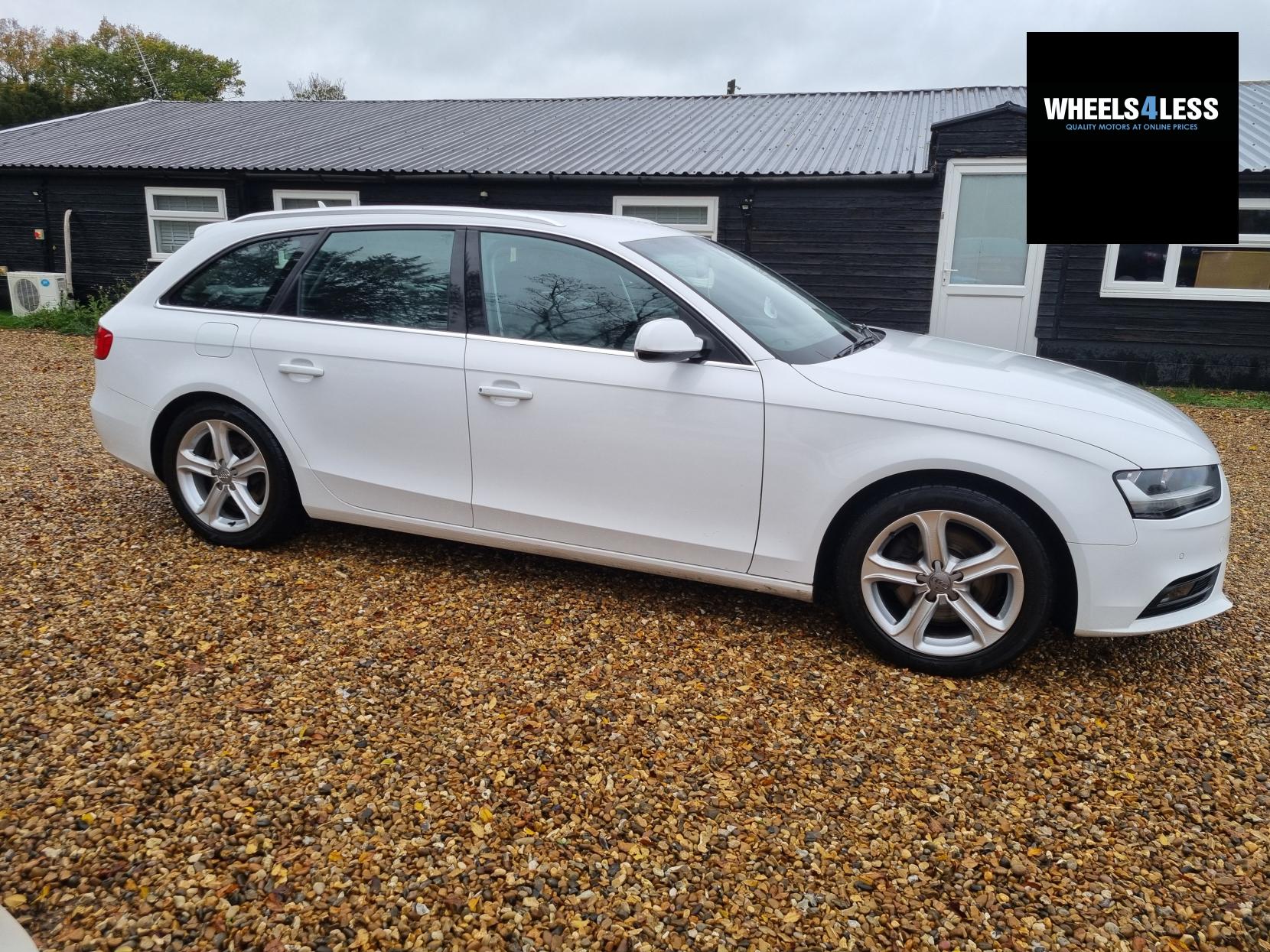 Audi A4 Avant 2.0 TDI ultra SE Technik Estate 5dr Diesel Manual Euro 6 (s/s) (163 ps)