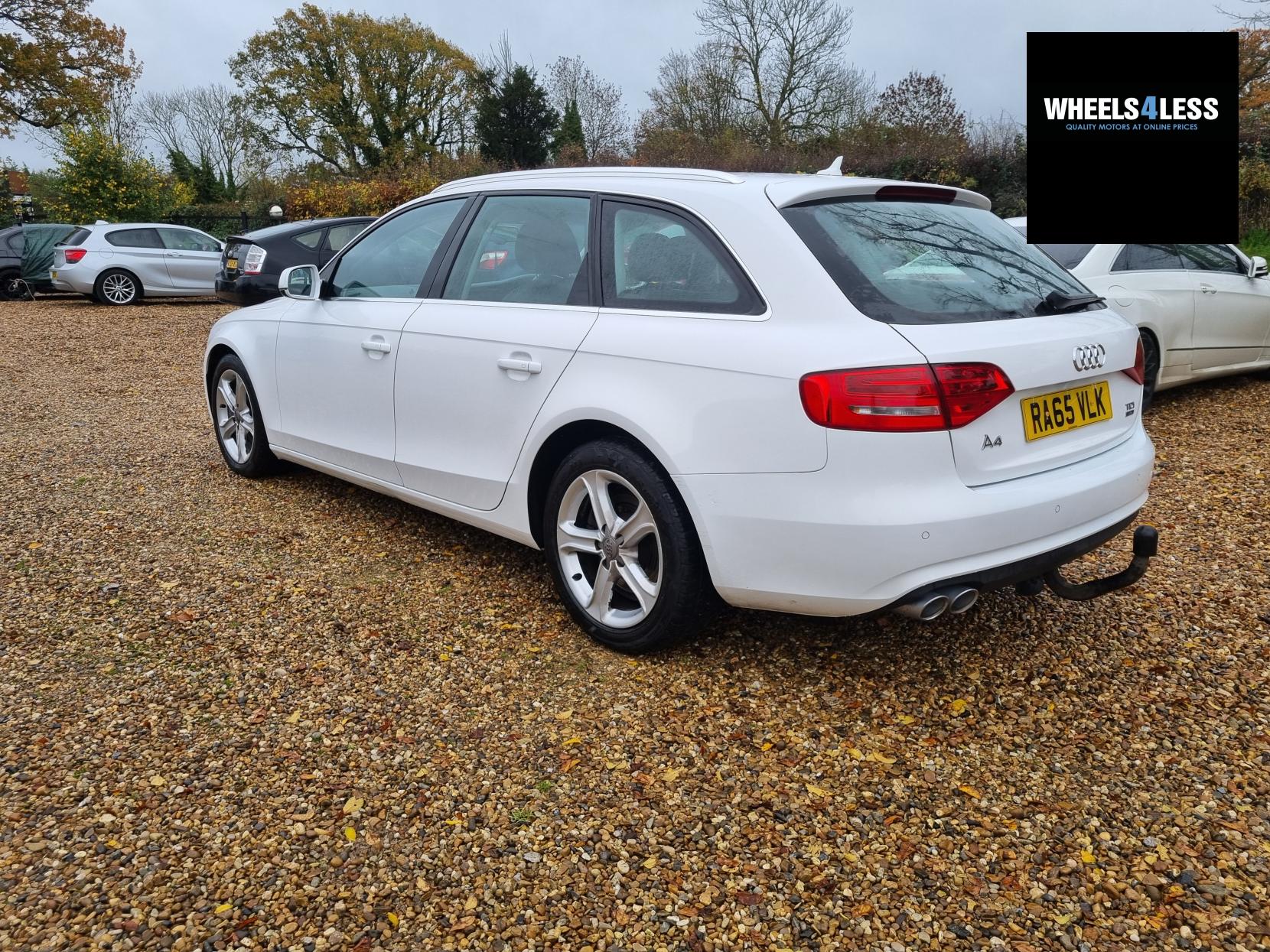 Audi A4 Avant 2.0 TDI ultra SE Technik Estate 5dr Diesel Manual Euro 6 (s/s) (163 ps)