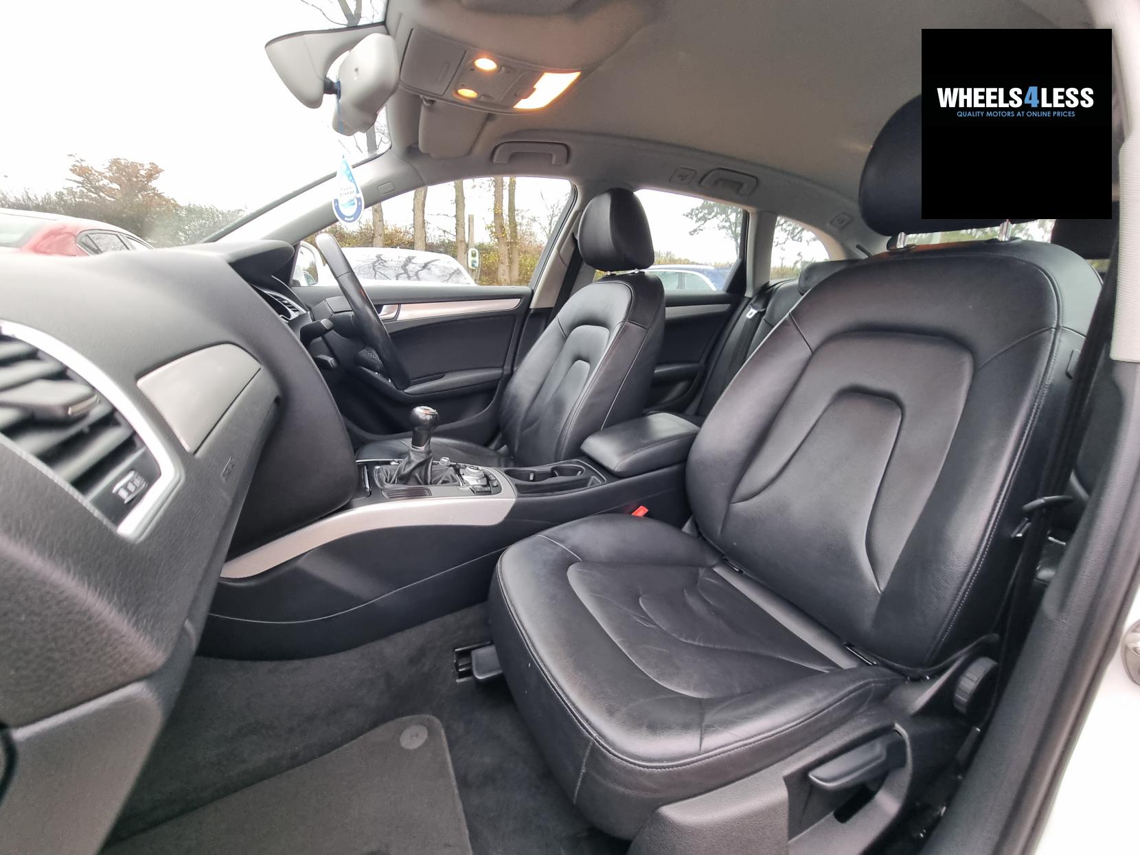 Audi A4 Avant 2.0 TDI ultra SE Technik Estate 5dr Diesel Manual Euro 6 (s/s) (163 ps)