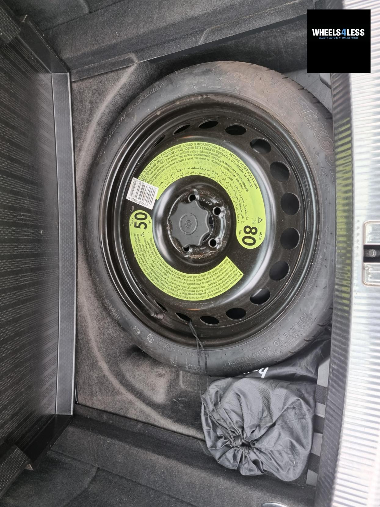 Audi A4 Avant 2.0 TDI ultra SE Technik Estate 5dr Diesel Manual Euro 6 (s/s) (163 ps)