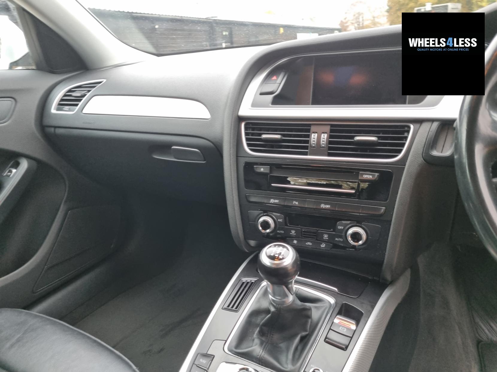 Audi A4 Avant 2.0 TDI ultra SE Technik Estate 5dr Diesel Manual Euro 6 (s/s) (163 ps)