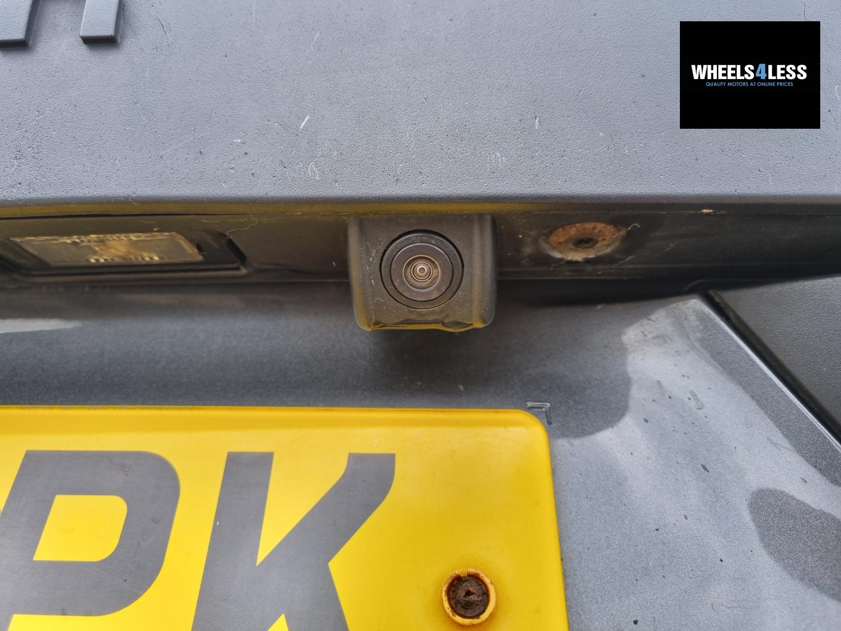 Citroen C4 Cactus 1.6 BlueHDi Flair Hatchback 5dr Diesel Manual Euro 6 (s/s) (100 ps)