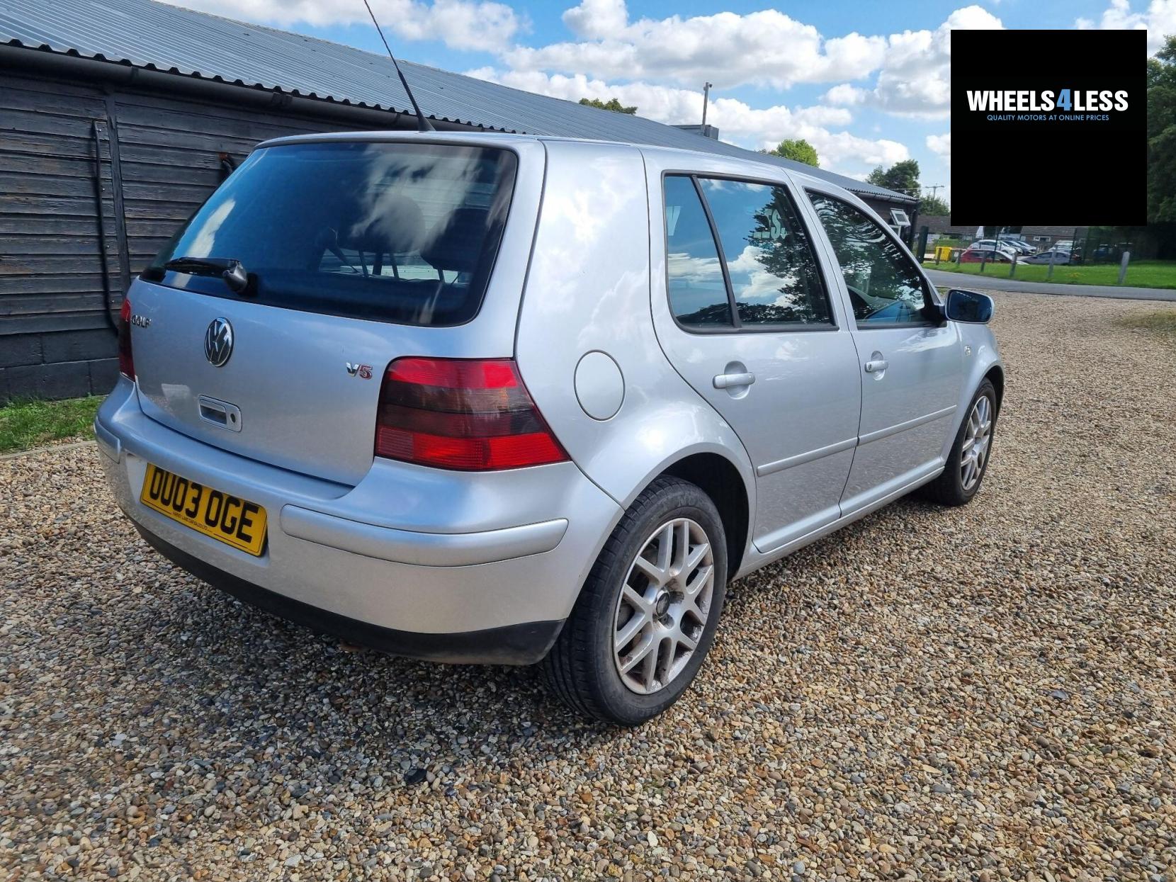 Volkswagen Golf 2.3 VR5 5dr