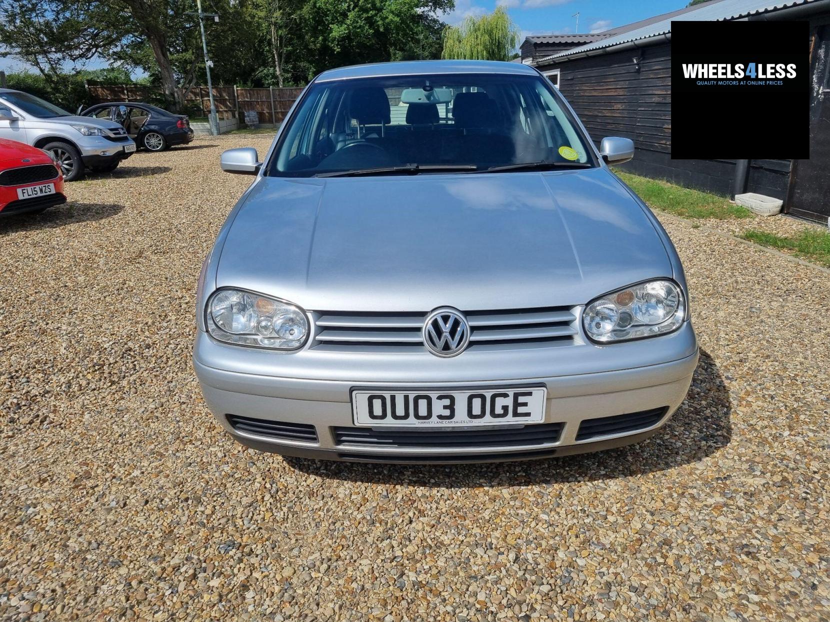 Volkswagen Golf 2.3 VR5 5dr