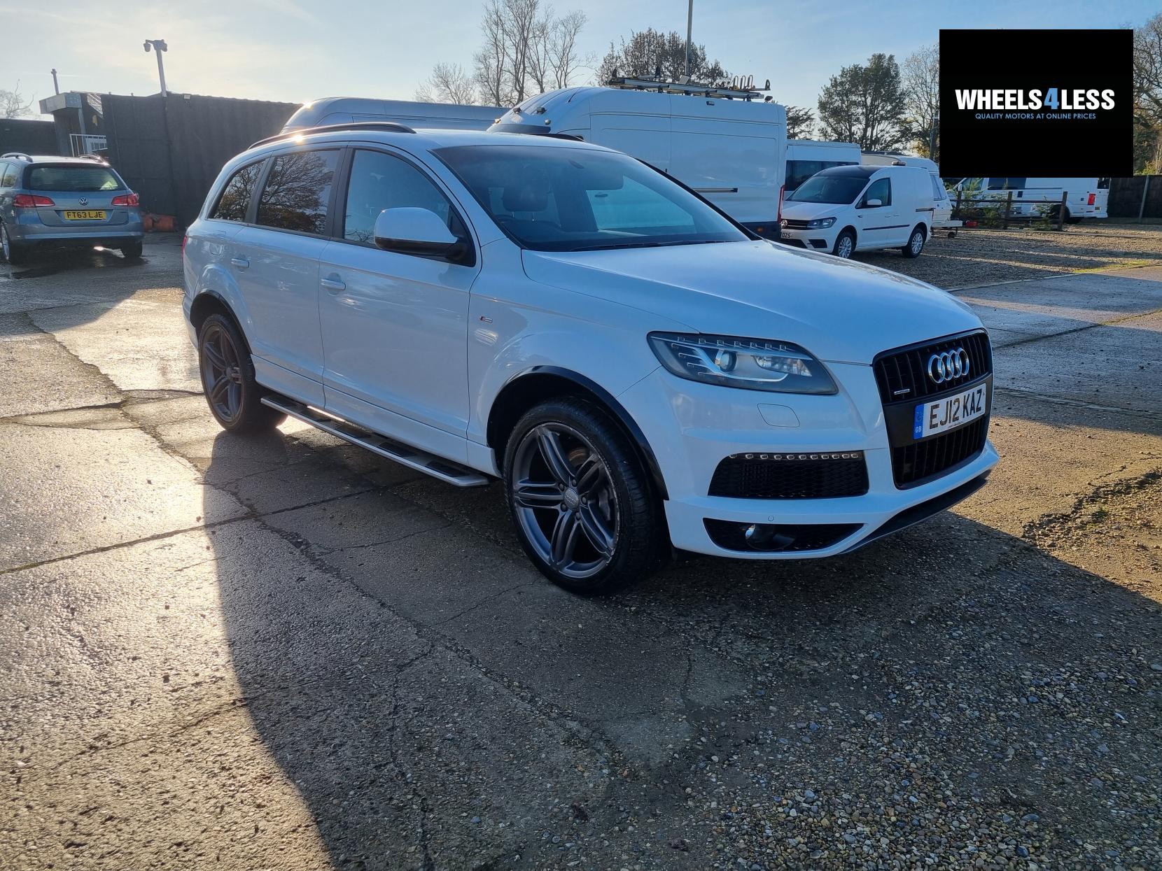 Audi Q7 3.0 TDI V6 S line Plus SUV 5dr Diesel Tiptronic quattro Euro 5 (s/s) (245 ps)