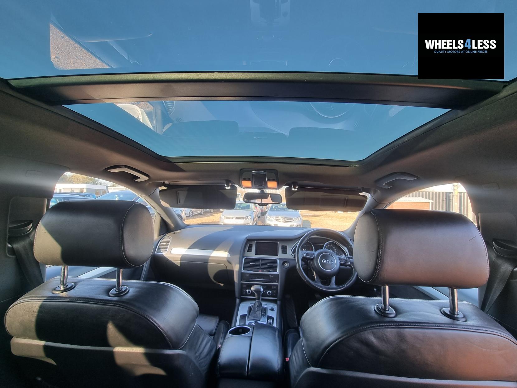 Audi Q7 3.0 TDI V6 S line Plus SUV 5dr Diesel Tiptronic quattro Euro 5 (s/s) (245 ps)