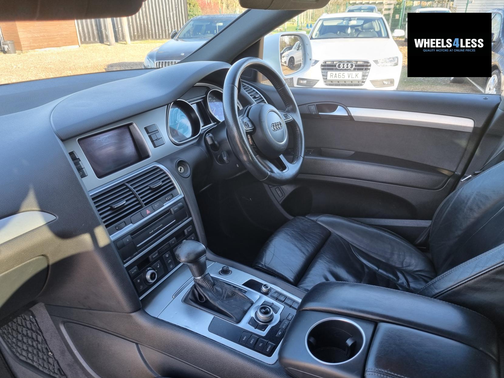 Audi Q7 3.0 TDI V6 S line Plus SUV 5dr Diesel Tiptronic quattro Euro 5 (s/s) (245 ps)