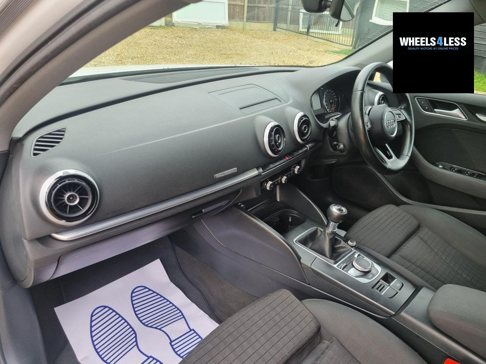 Audi A3 1.0 TFSI Sport Sportback Euro 6 (s/s) 5dr