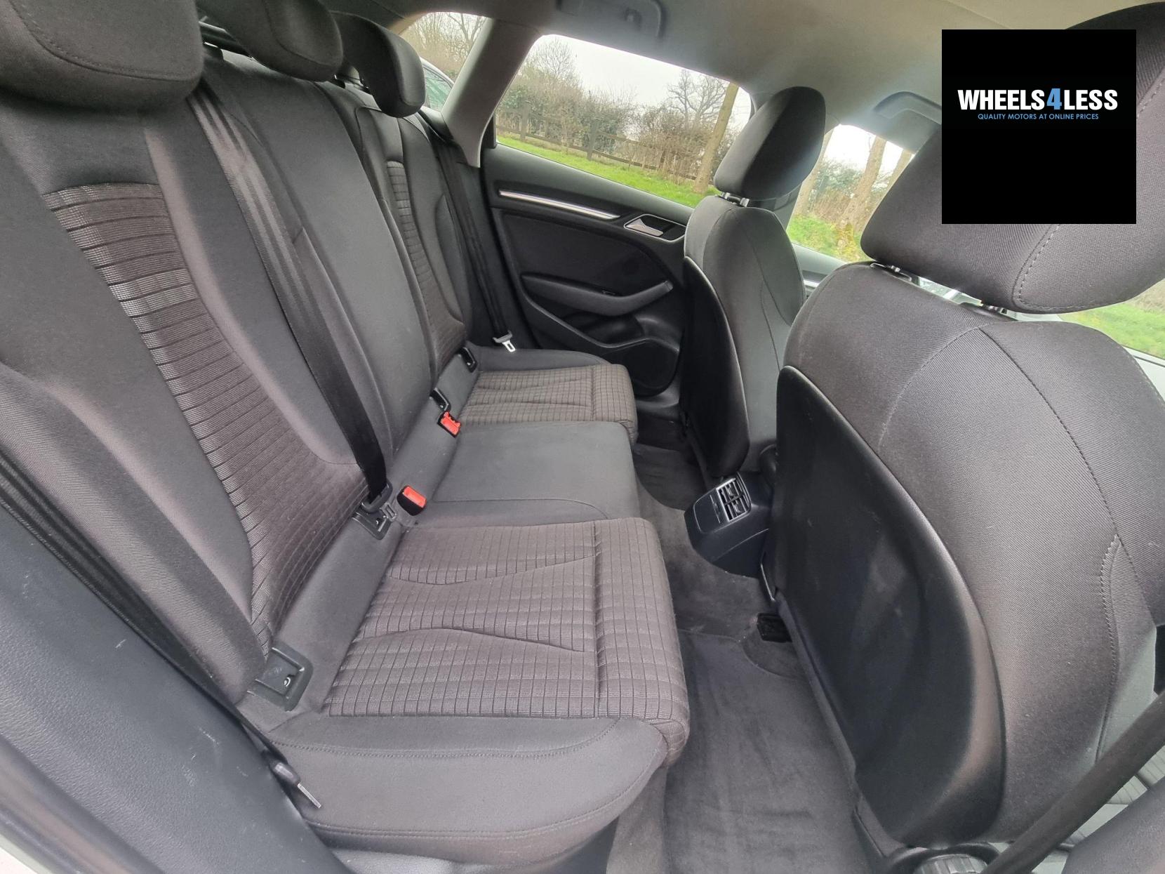 Audi A3 1.0 TFSI Sport Sportback Euro 6 (s/s) 5dr