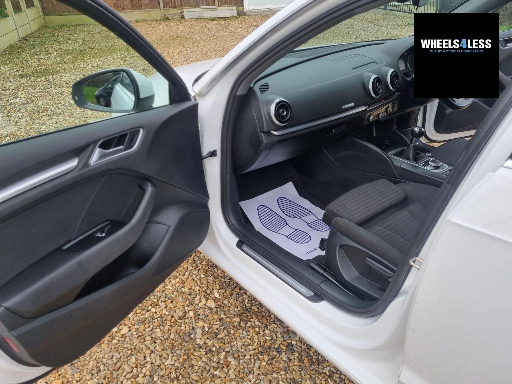 Audi A3 1.0 TFSI Sport Sportback Euro 6 (s/s) 5dr