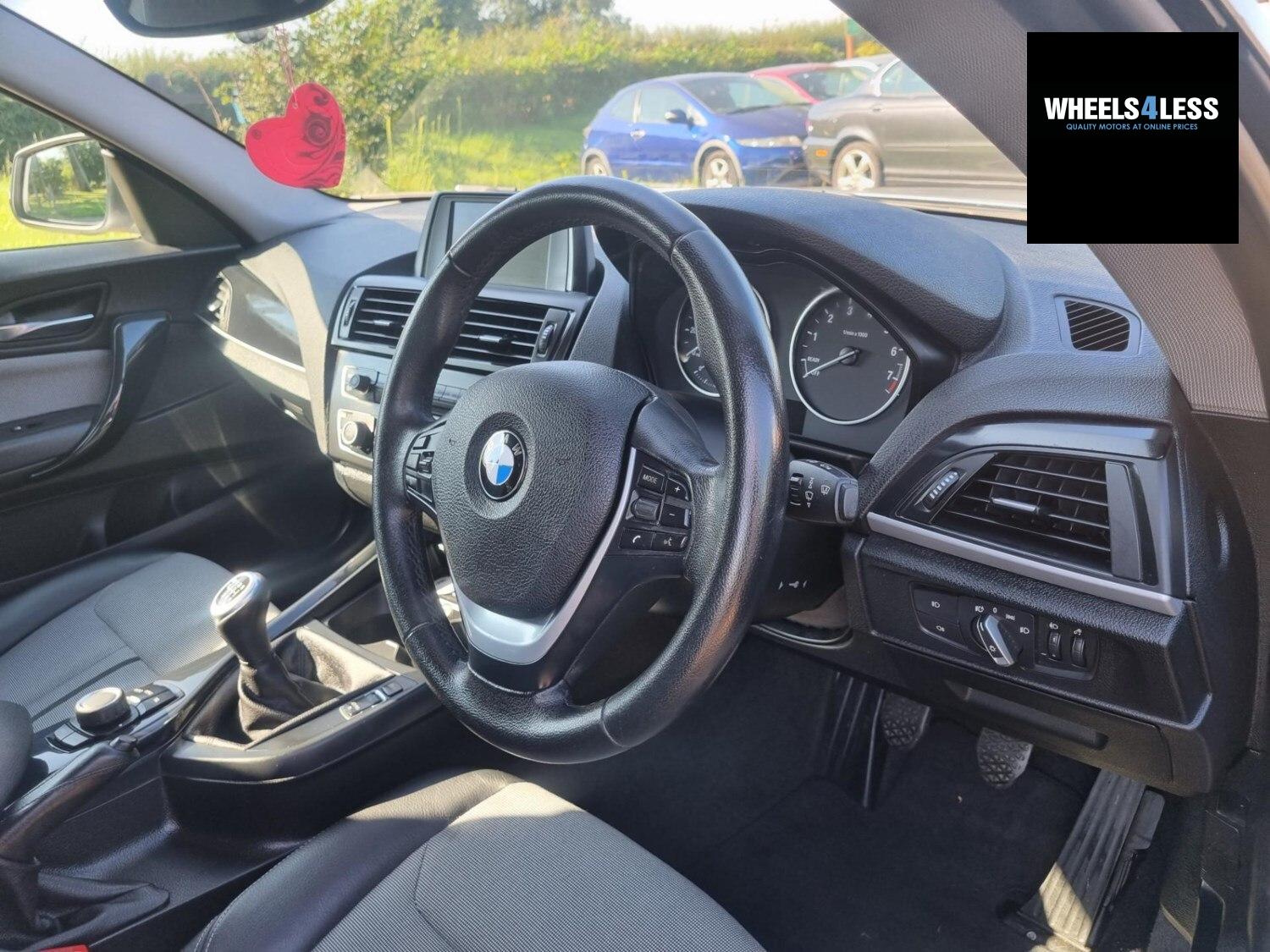 BMW 1 SERIES 118i Urban 3dr