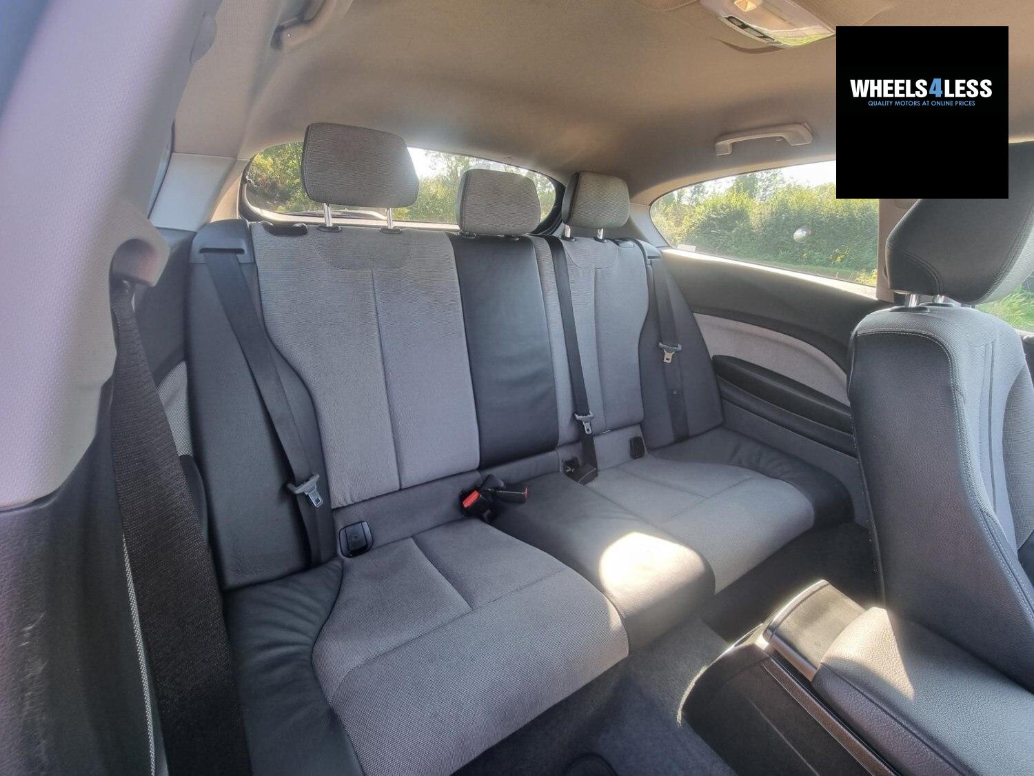 BMW 1 SERIES 118i Urban 3dr