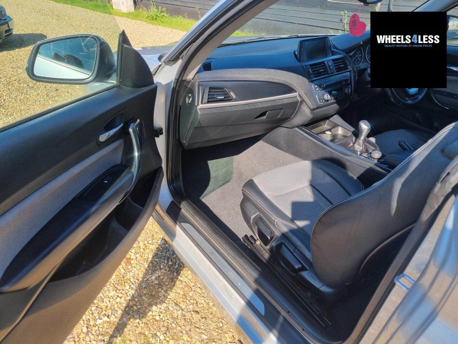 BMW 1 SERIES 118i Urban 3dr