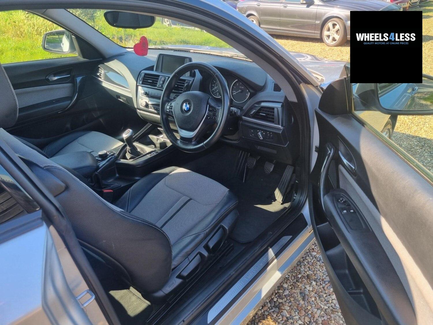 BMW 1 SERIES 118i Urban 3dr