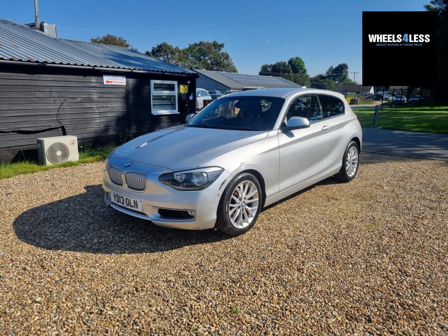 BMW 1 SERIES 118i Urban 3dr