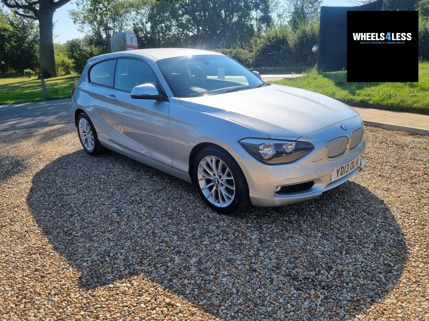 BMW 1 SERIES 118i Urban 3dr