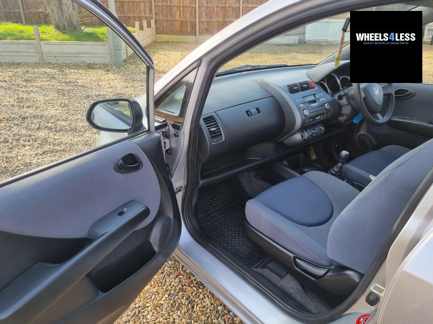 Honda Jazz 1.4 i-DSI S 5dr